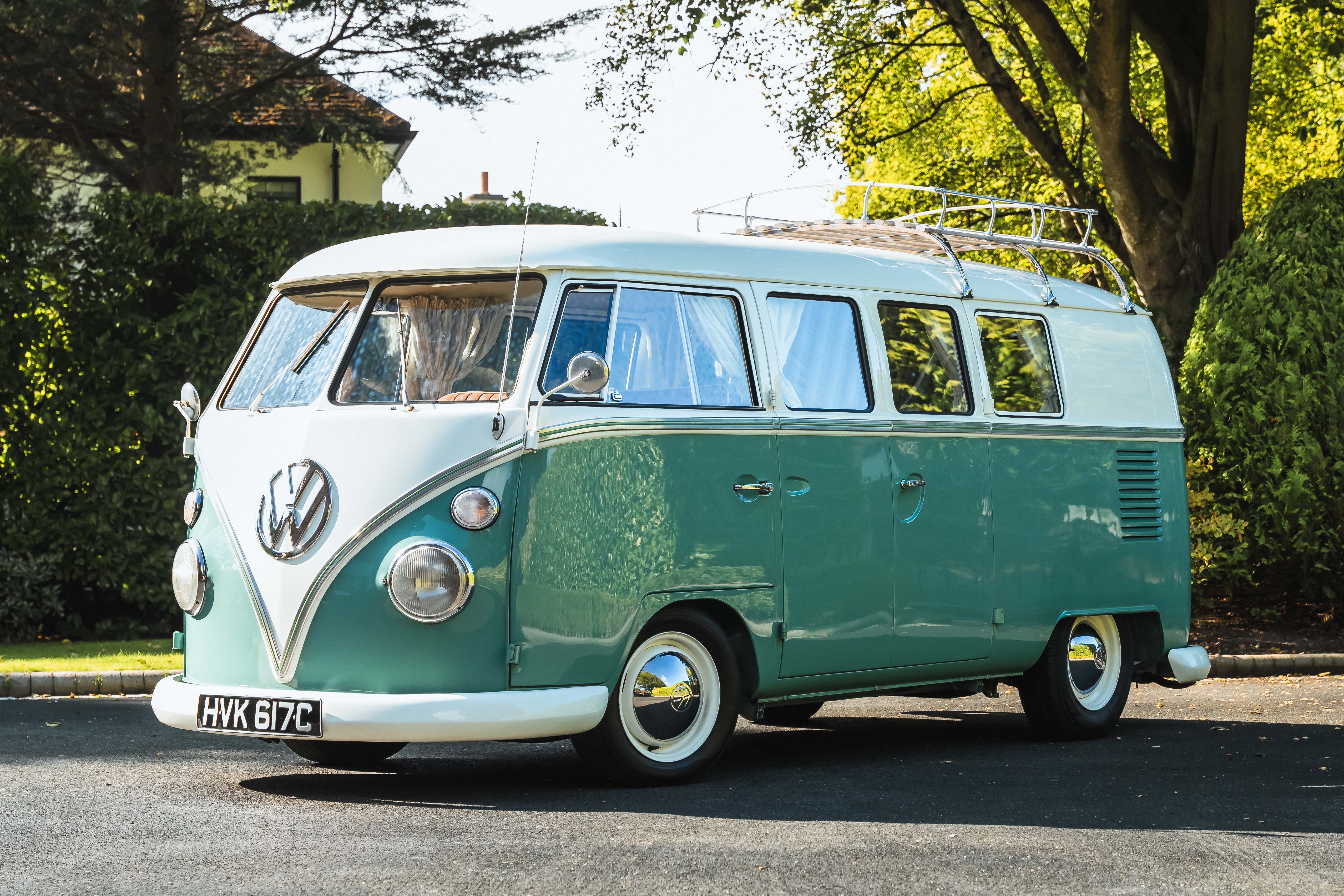 1965 Volkswagen Type 2 (T1) Splitscreen Campervan