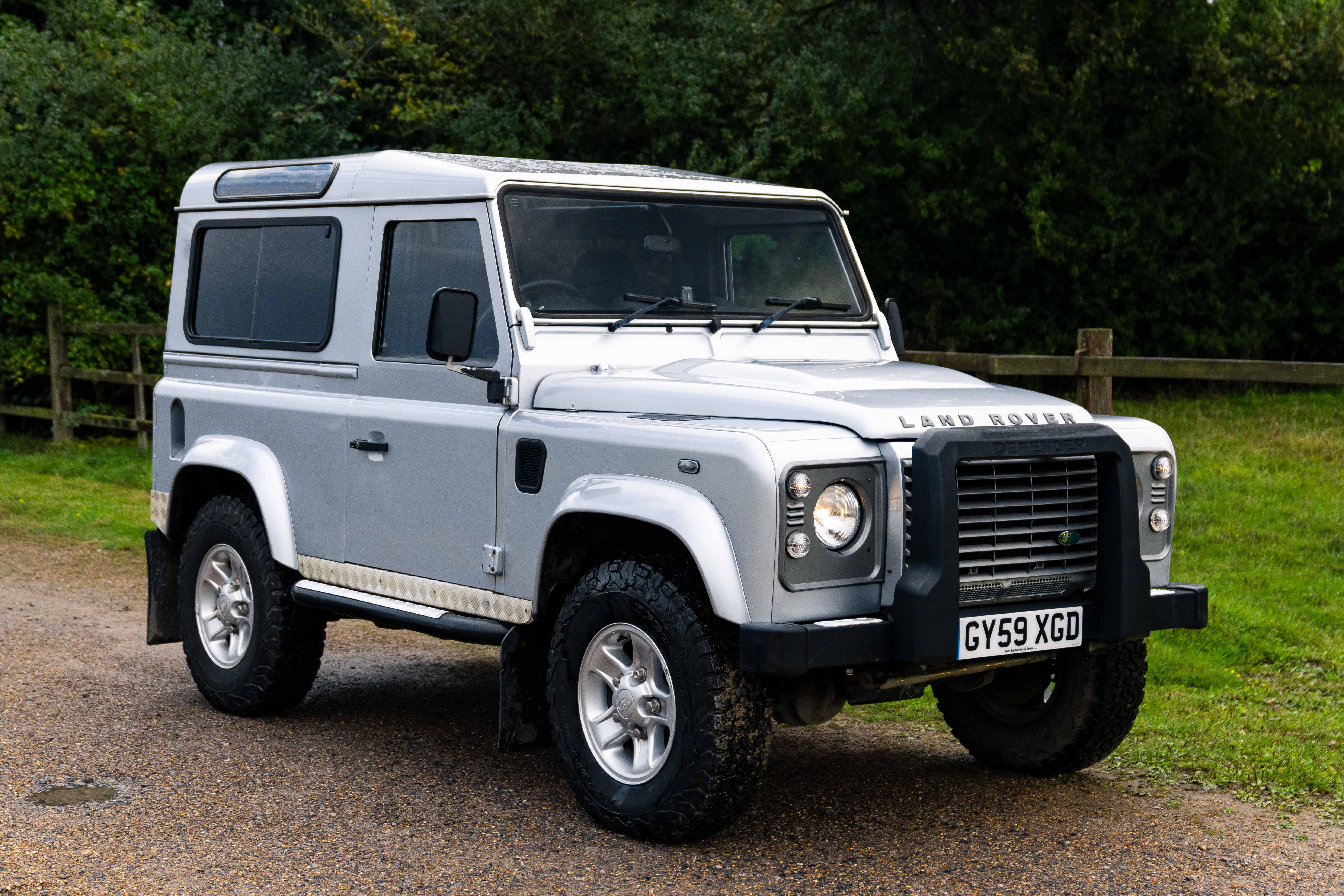 2009 Land Rover Defender 90 XS Station Wagon