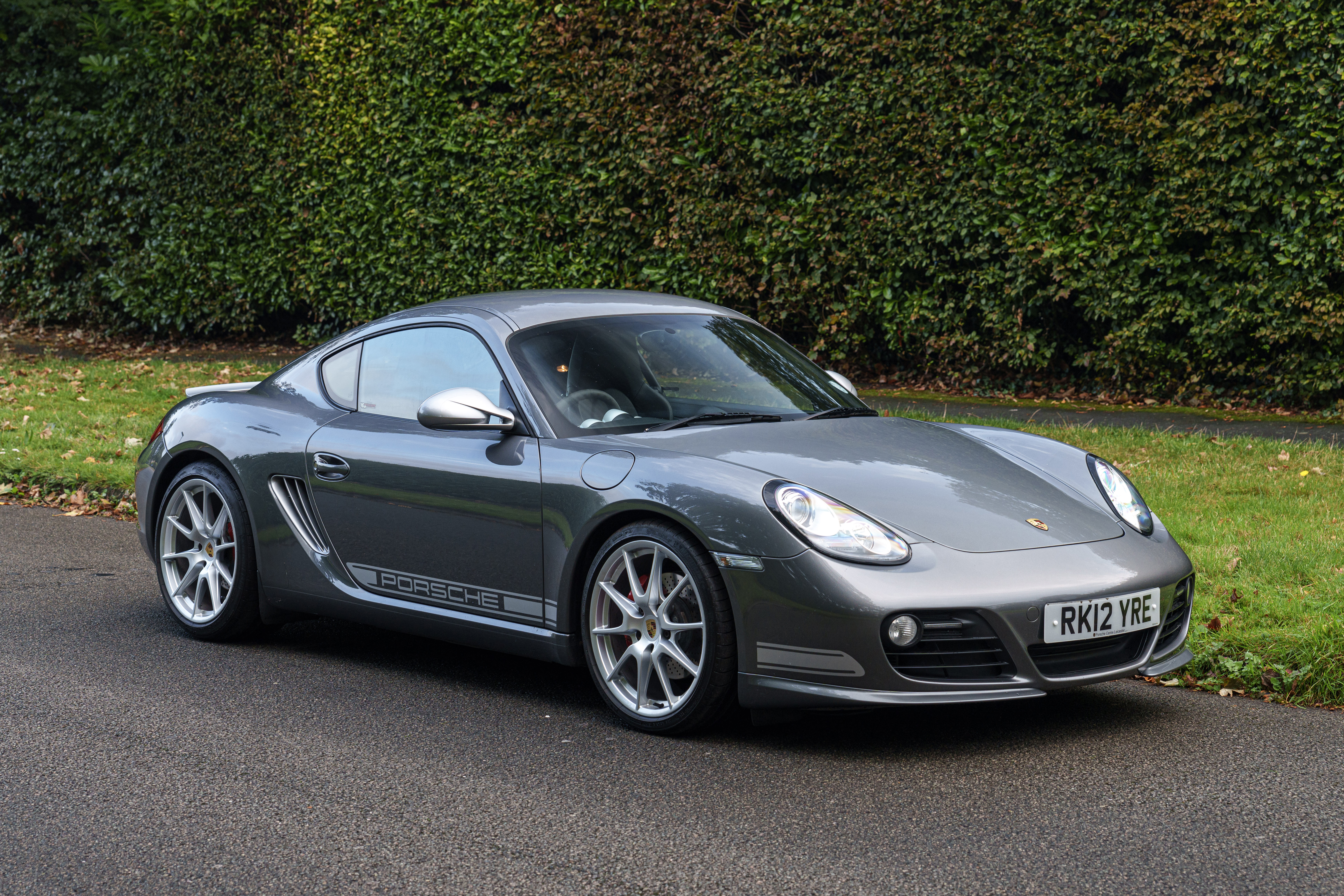 2012 Porsche (987) Cayman R - Manual