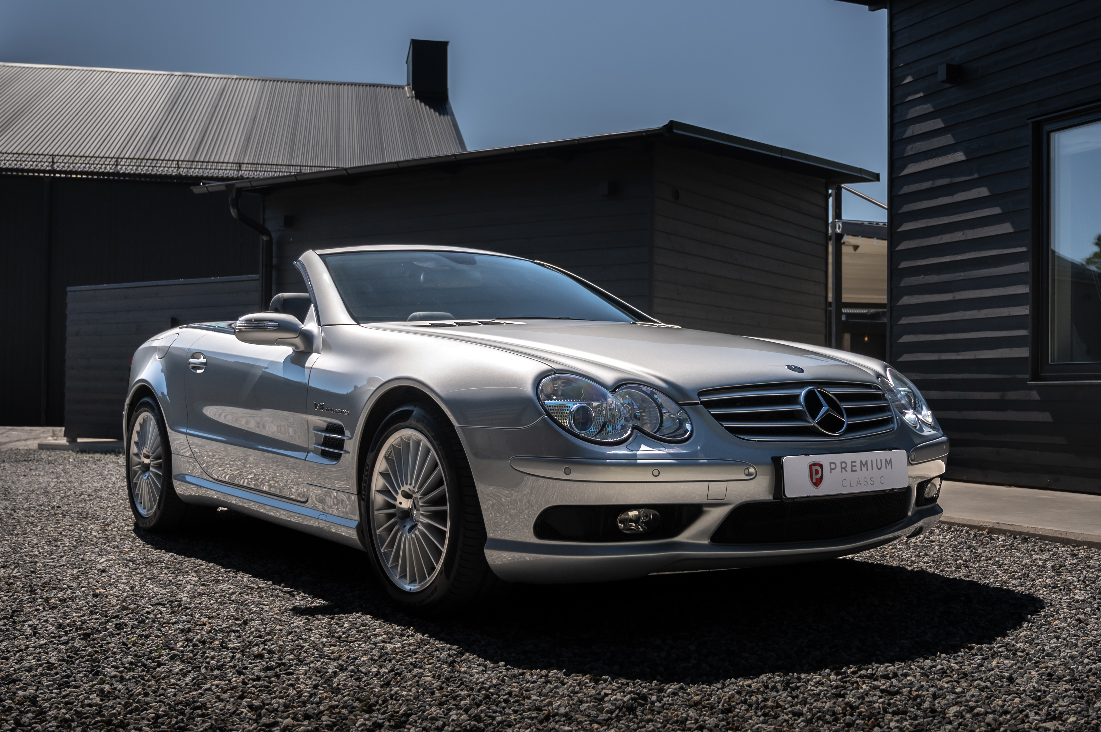 2006 Mercedes-Benz (R230) SL55 AMG – 50,597 Km