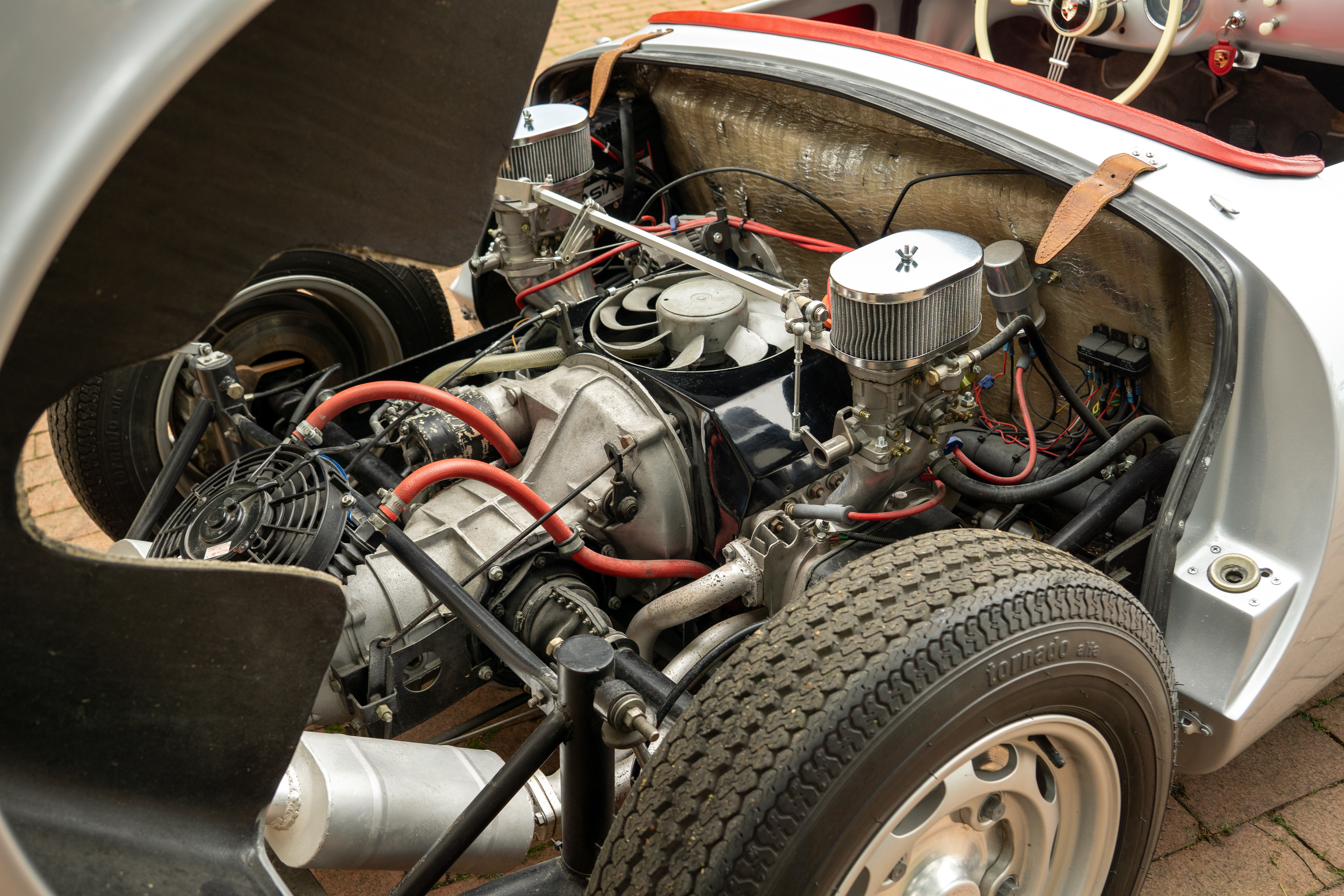 1955 CBP Super 90 Speedster – Porsche 550 Spyder Replica for sale by  auction in Lohne, Germany, image size:1263x842