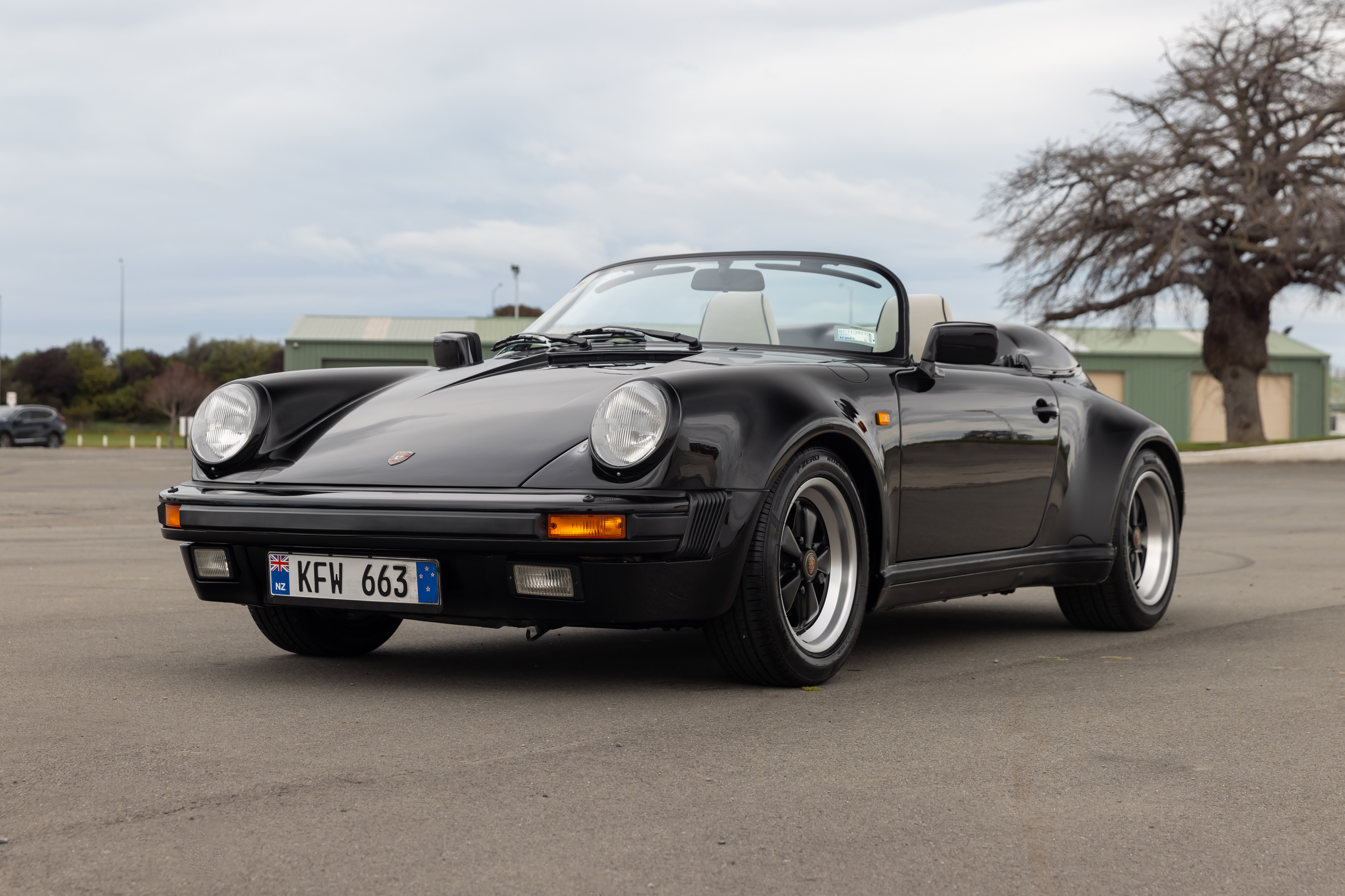 1989 Porsche 911 3.2 Speedster - 24,138 miles