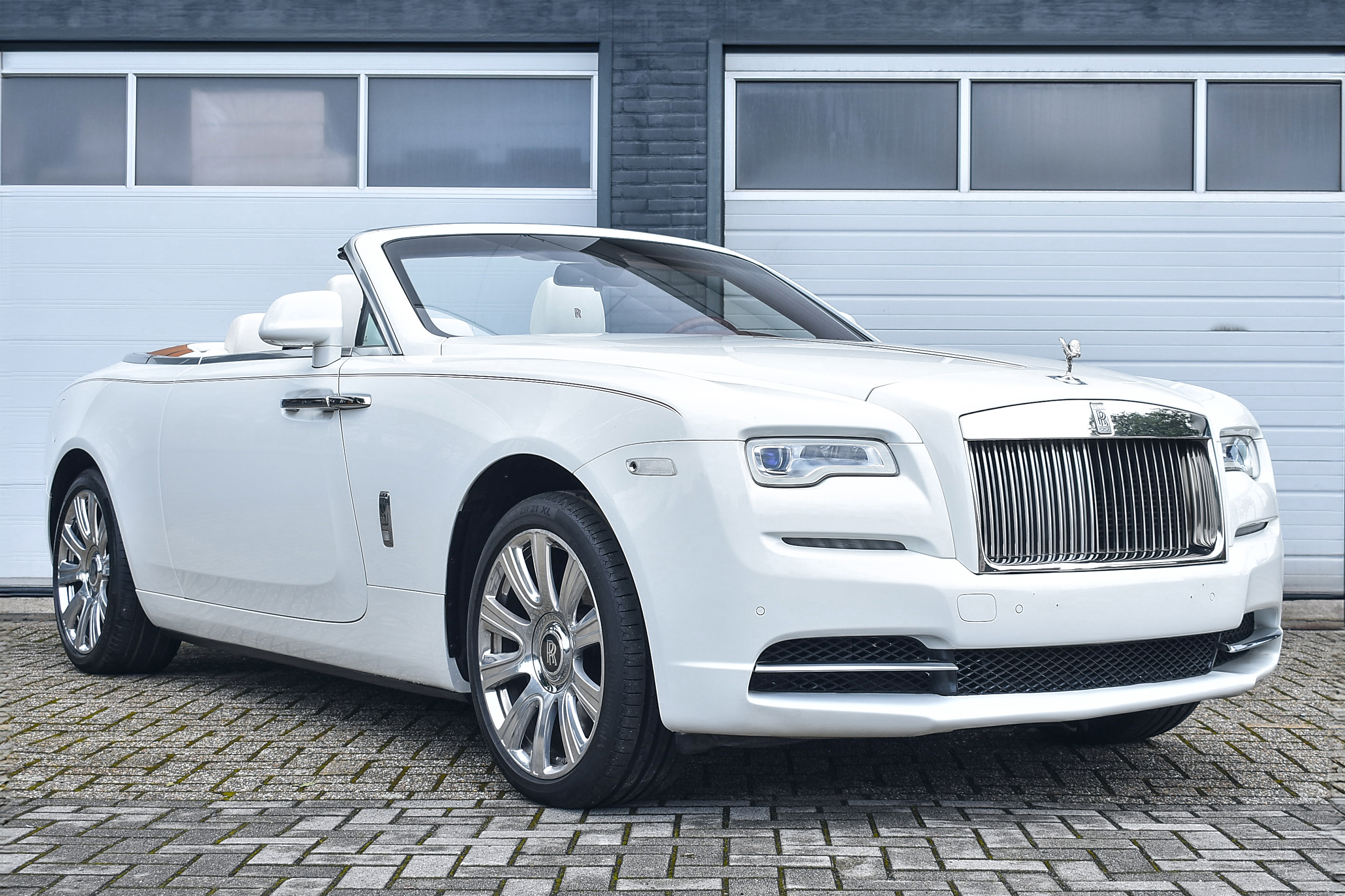 2017 Rolls-Royce Dawn