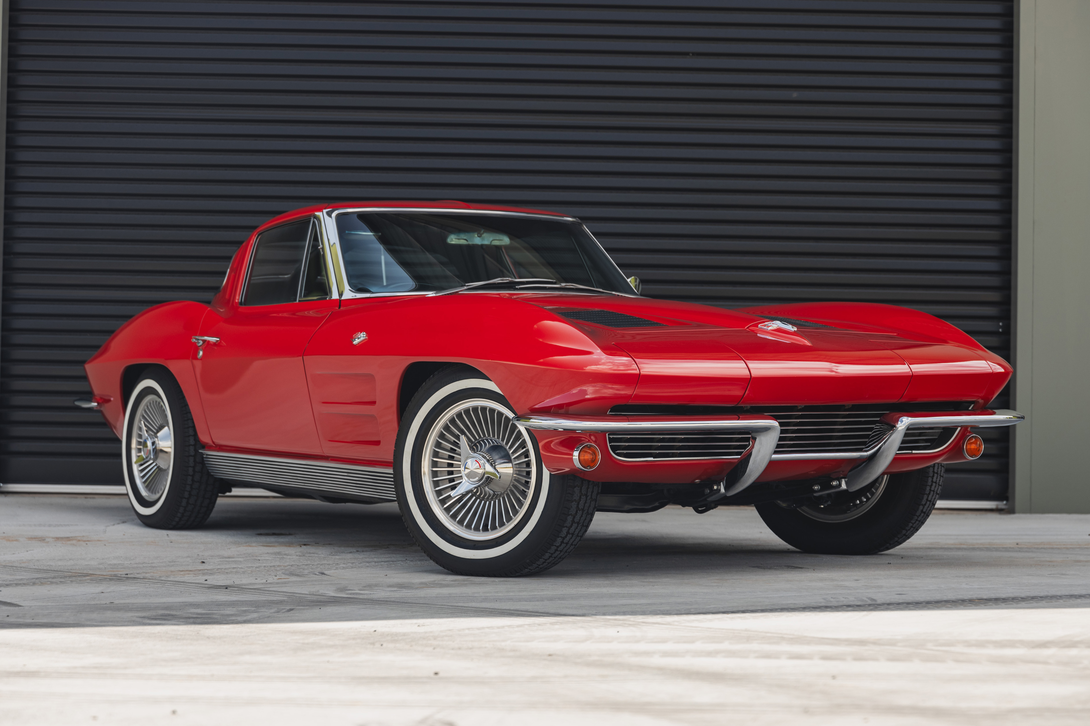 1963 Chevrolet Corvette Sting Ray (C2) Coupe Split Window