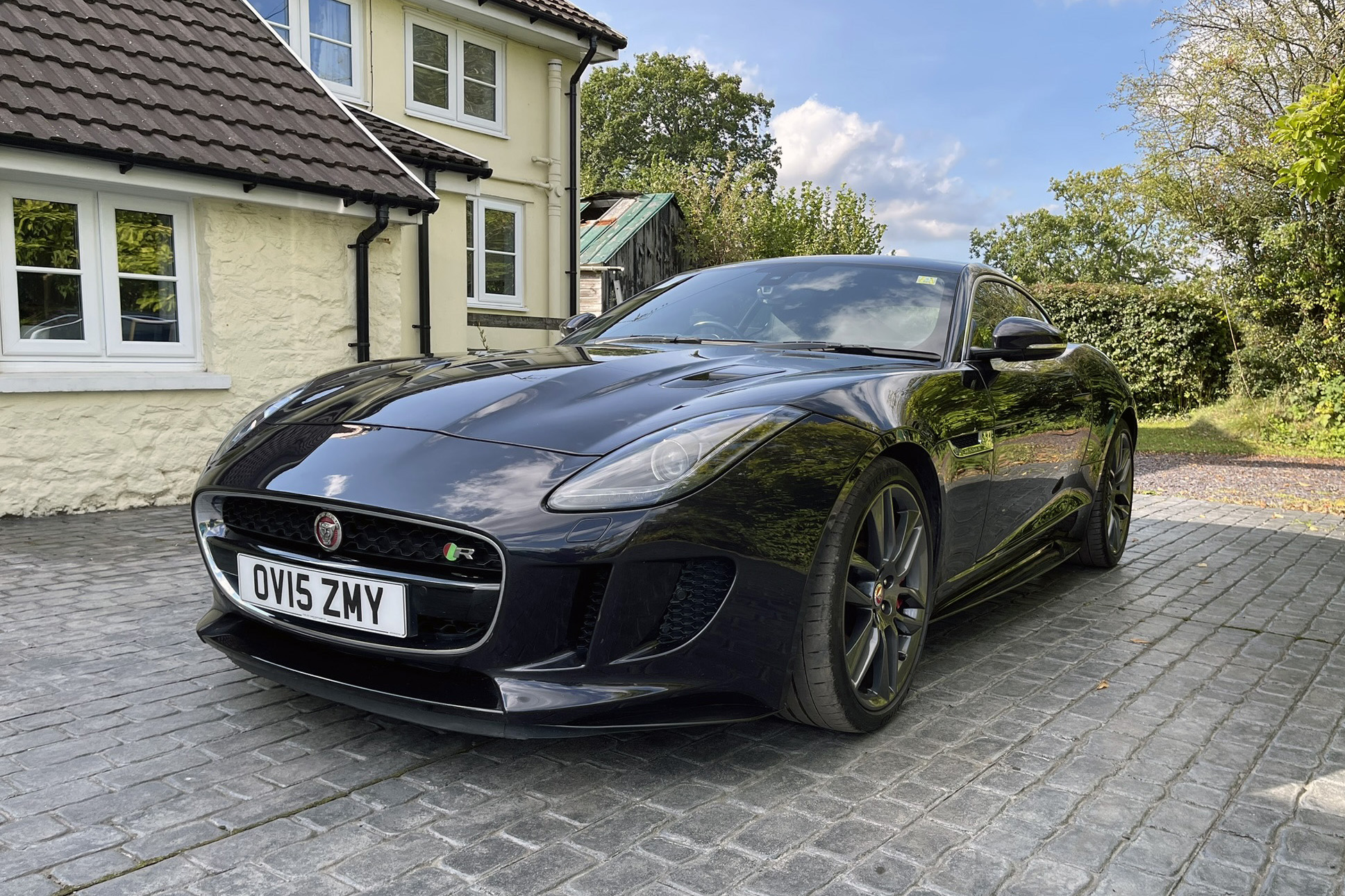 2015 Jaguar F-Type R Coupe AWD