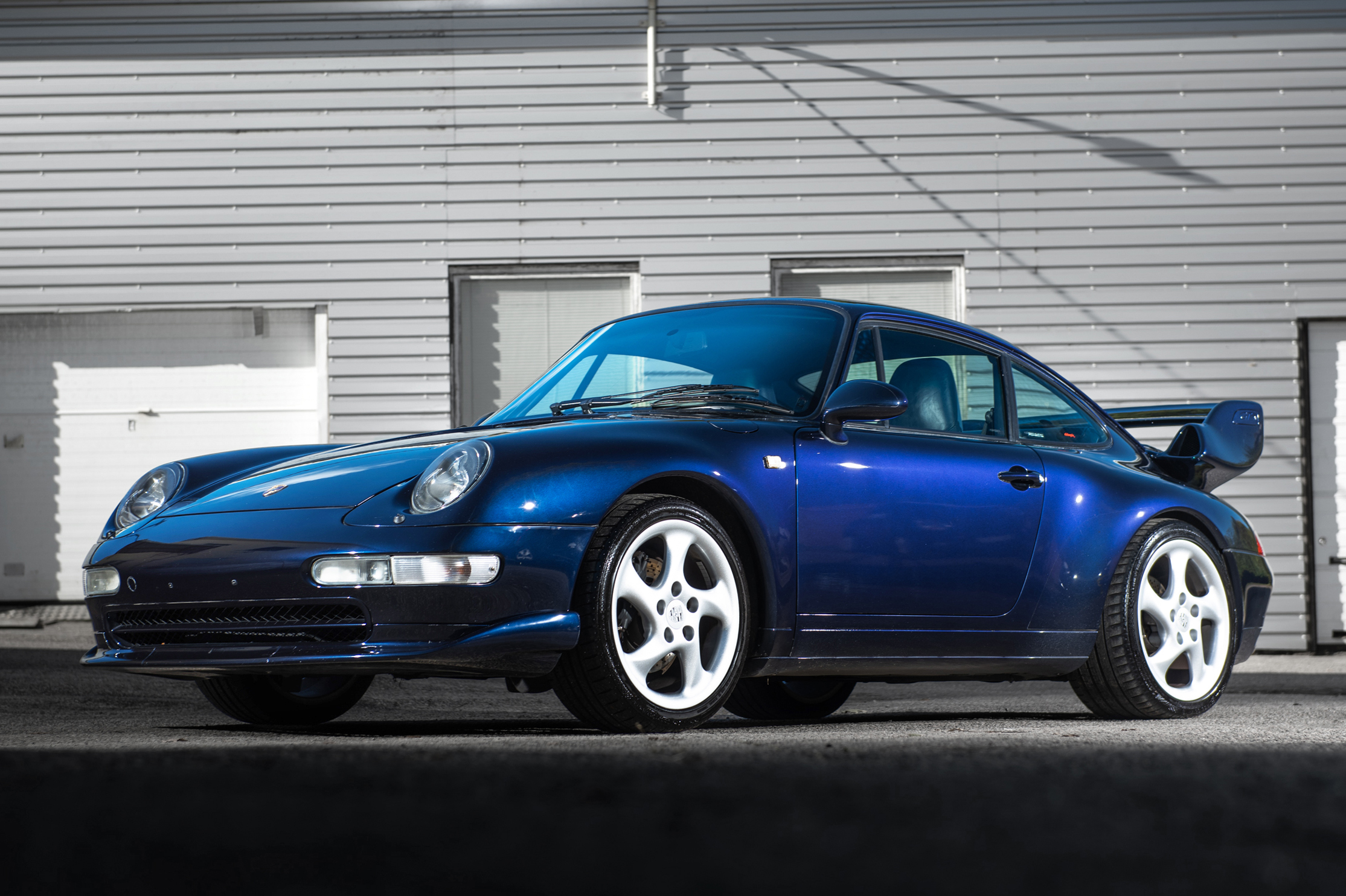 1994 Porsche 911 (993) Carrera - Manual