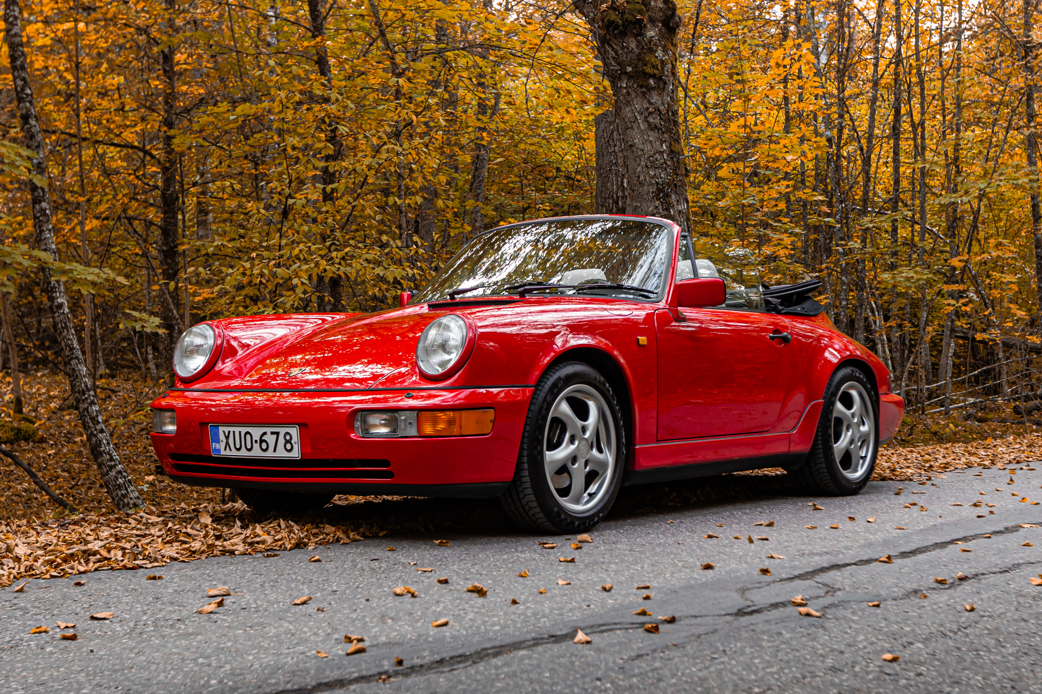 1990 Porsche 911 (964) Carrera 2 Cabriolet