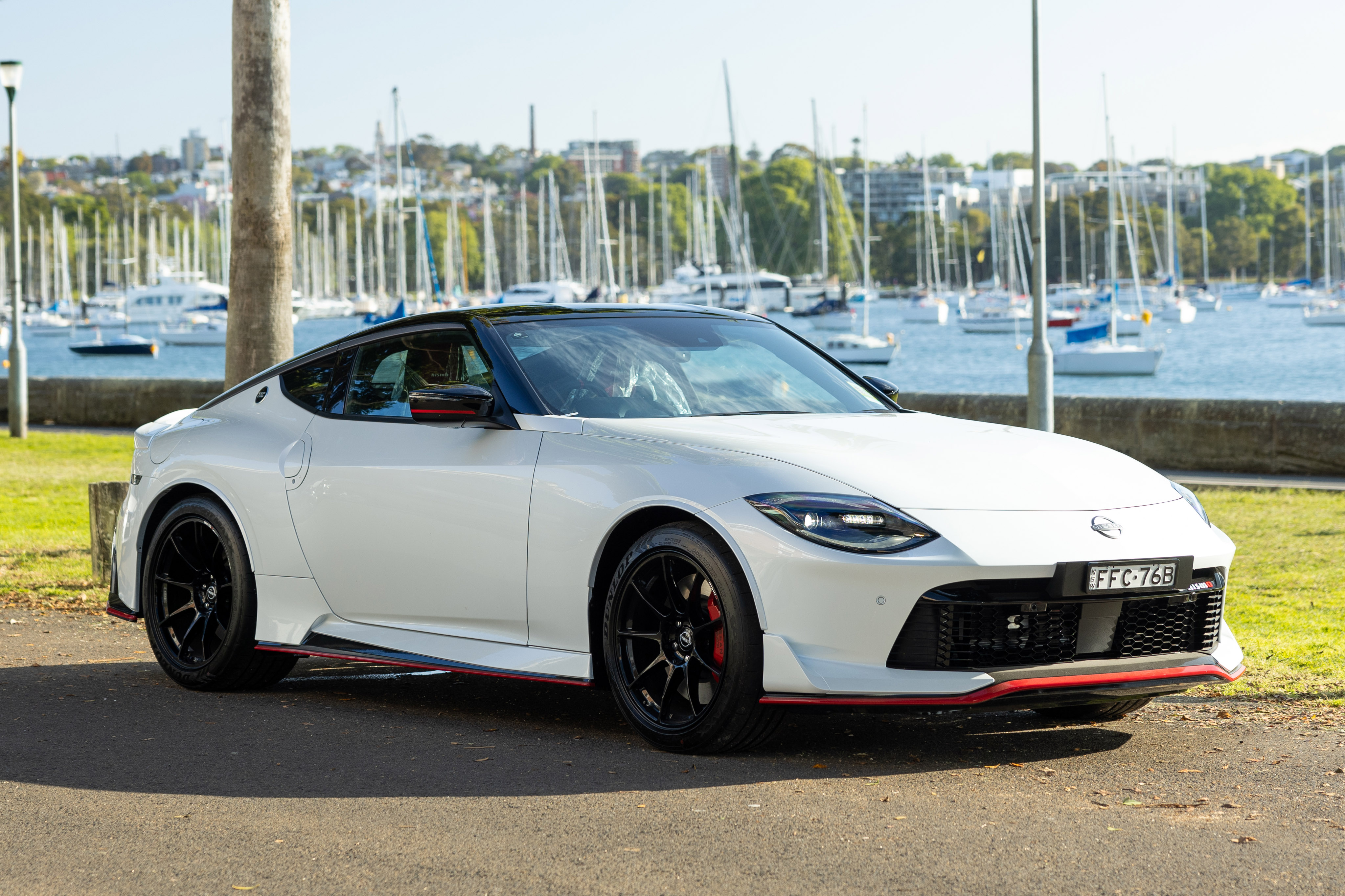 2023 Nissan Z Nismo - 34 Km