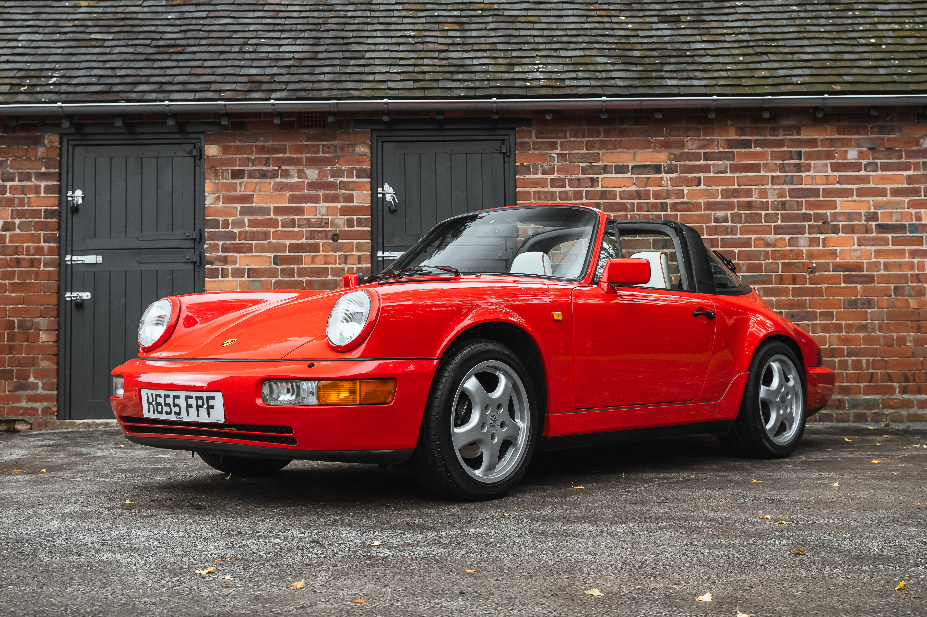 1990 Porsche 911 (964) Carrera 2 Targa