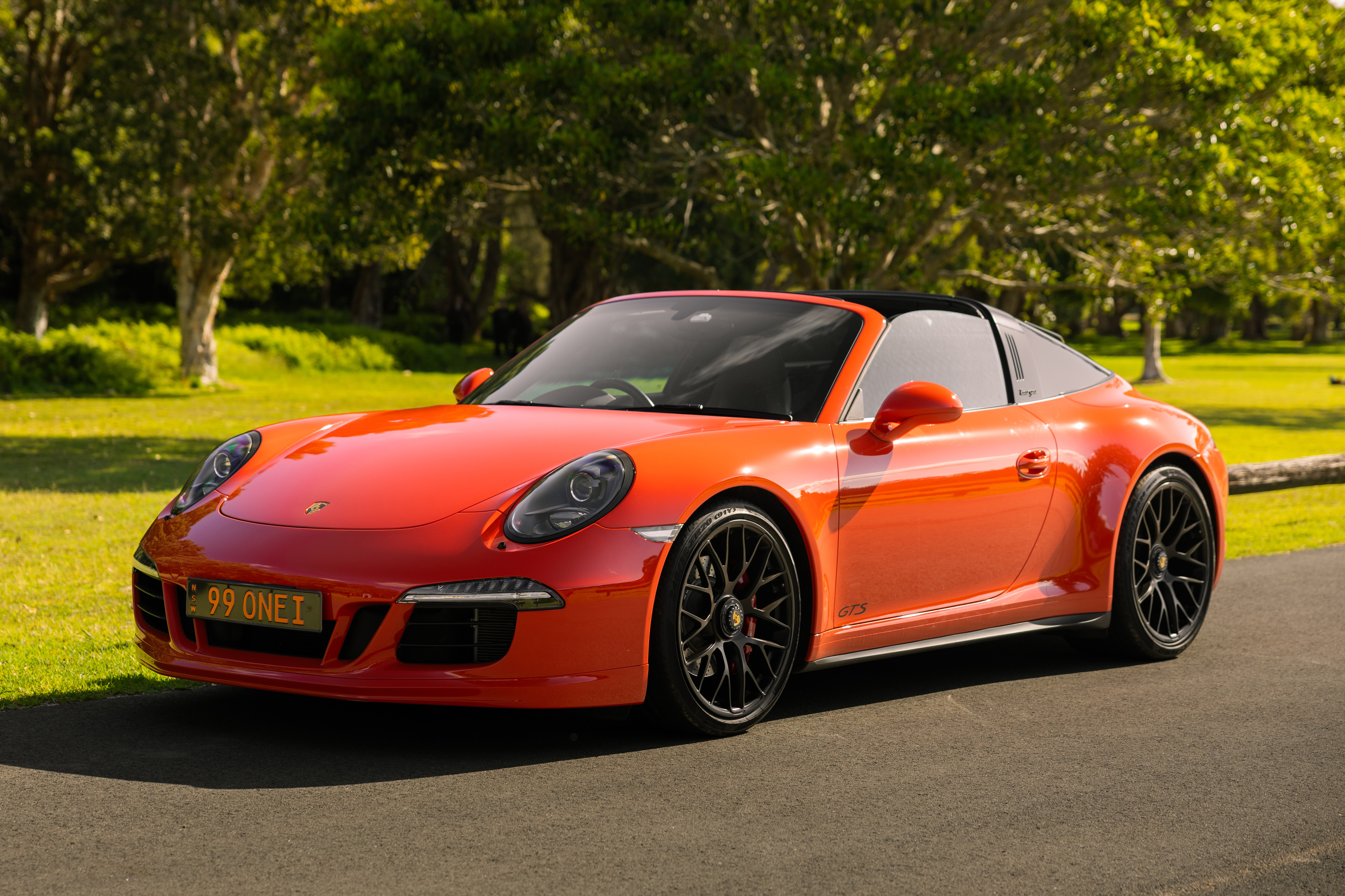 2016 Porsche 911 (991) Targa 4 GTS - Manual