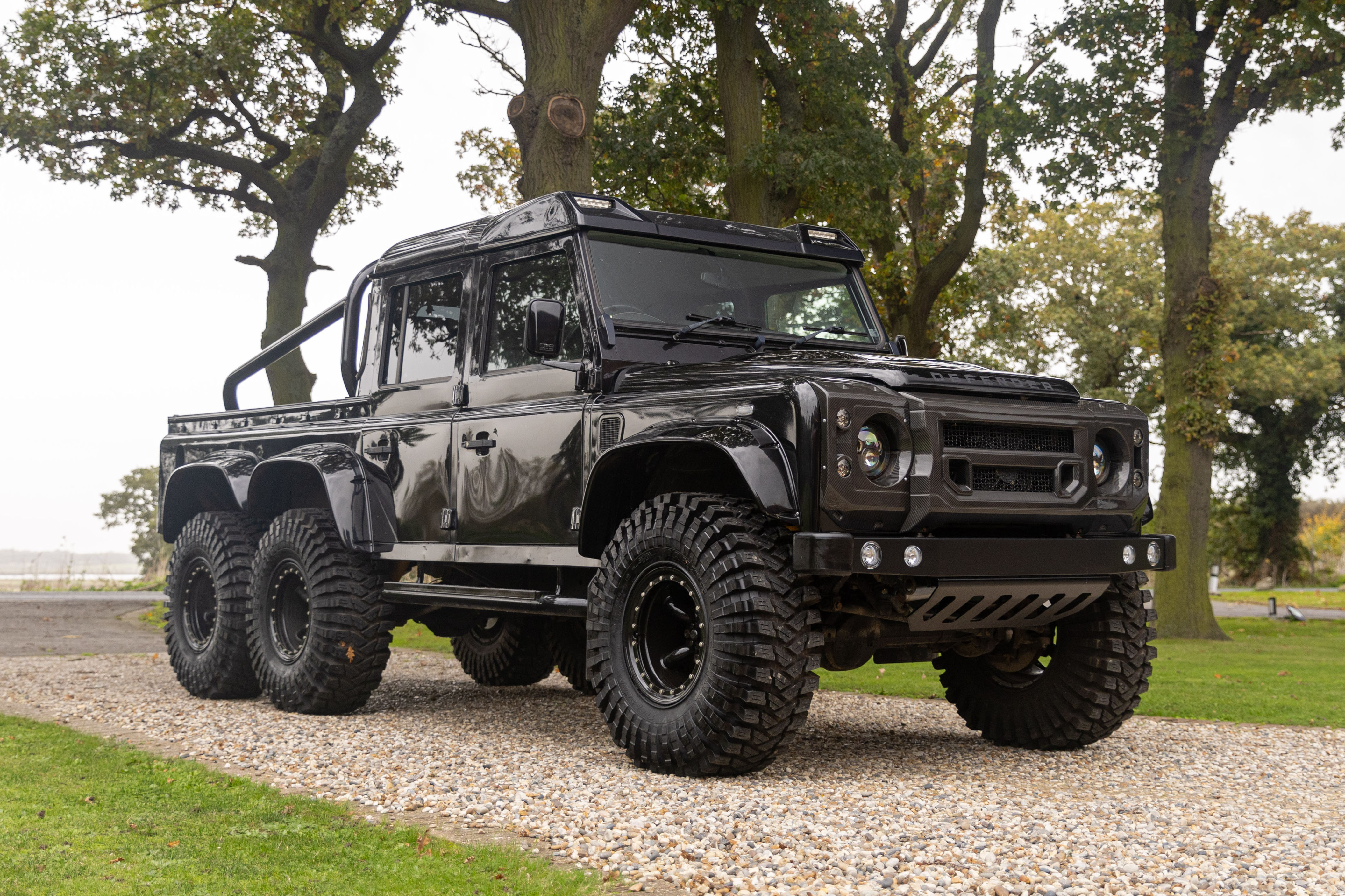 2012 Land Rover Defender 110 XS Double Cab Pickup 6x6