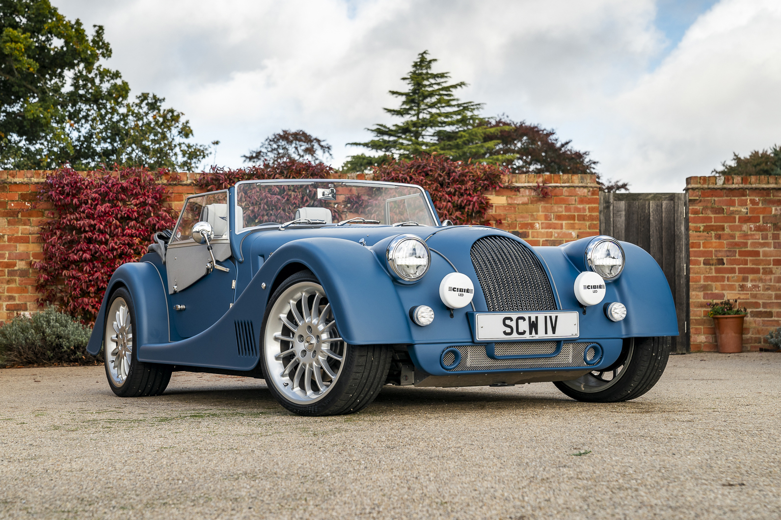 2023 Morgan Plus Six - 827 miles