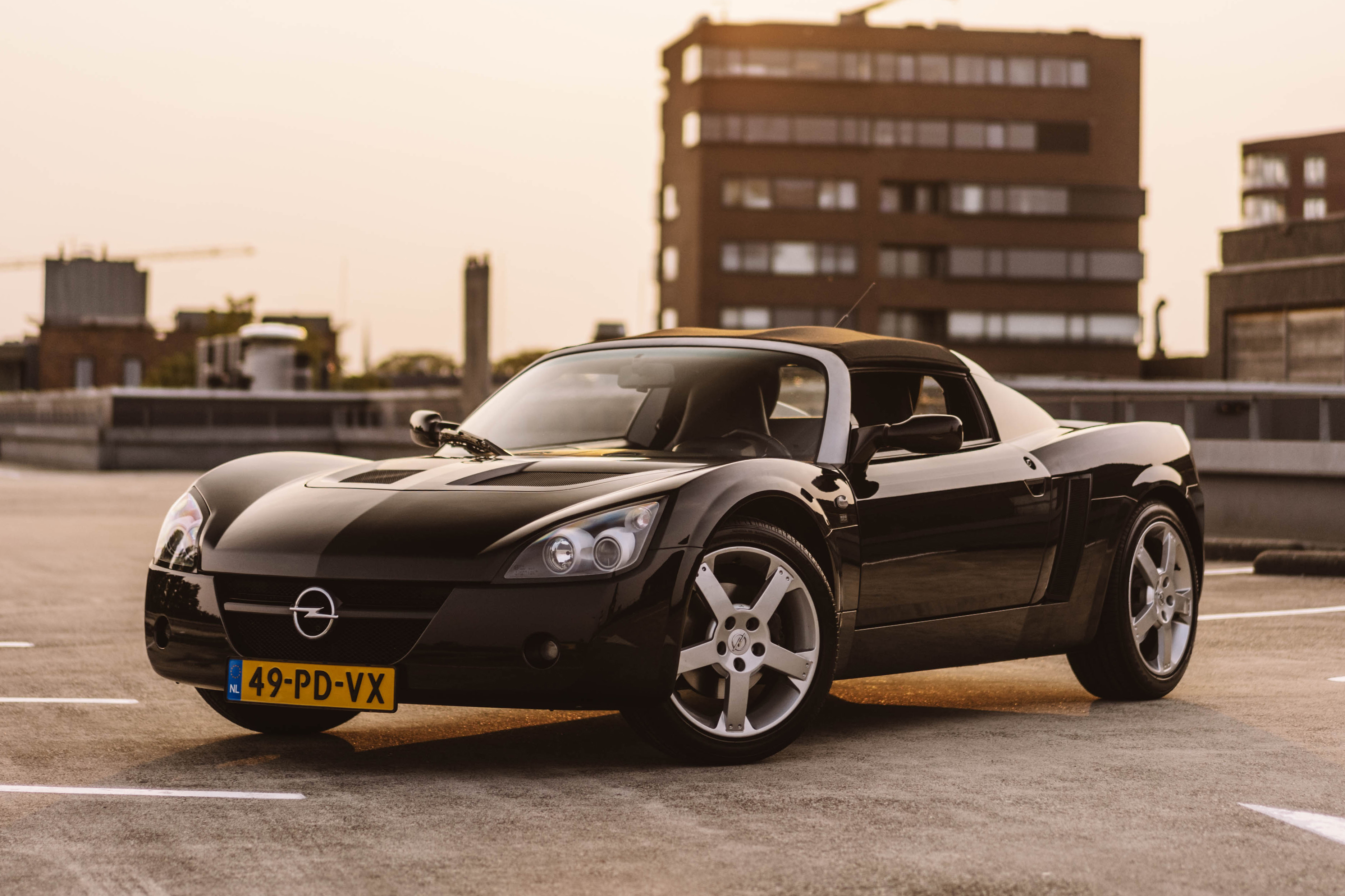 2004 Opel Speedster - 7,753 km