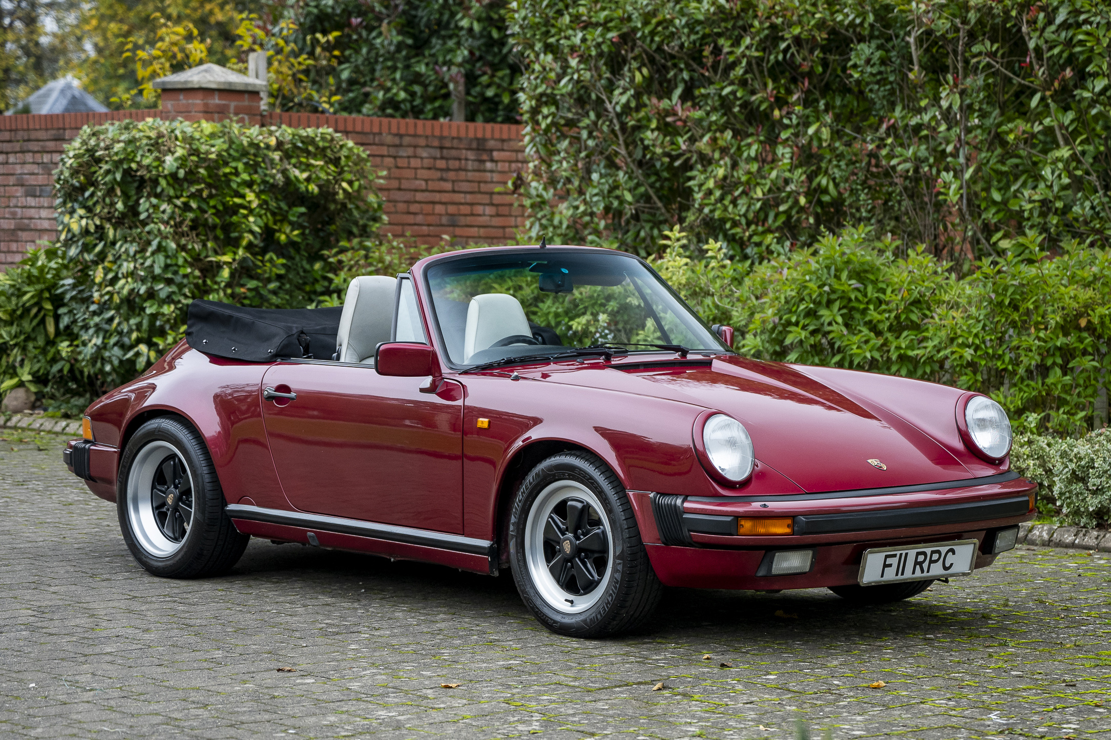 1989 Porsche 911 Carrera 3.2 Sport Cabriolet - G50