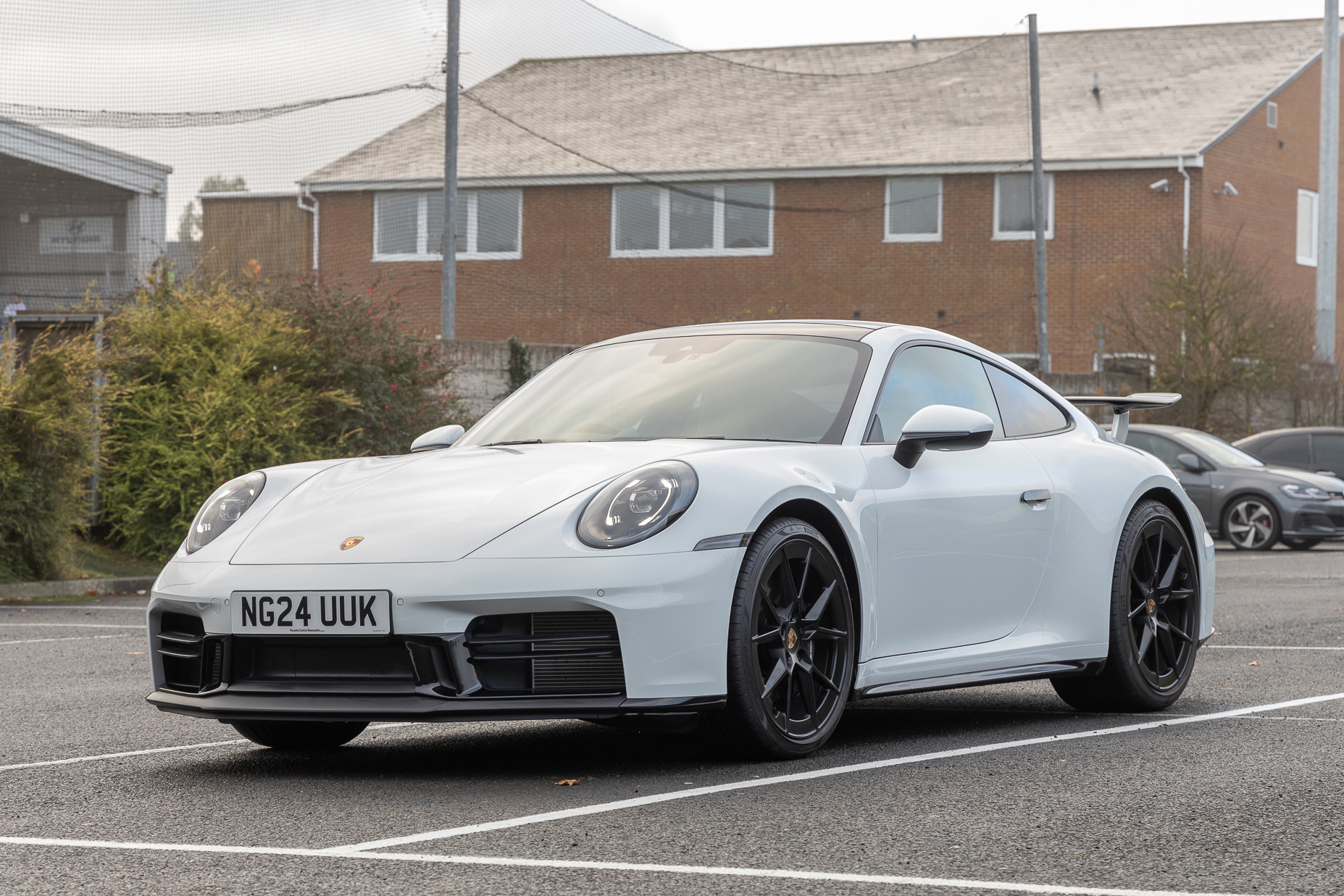 2024 Porsche 911 (992.2) Carrera - 850 Miles