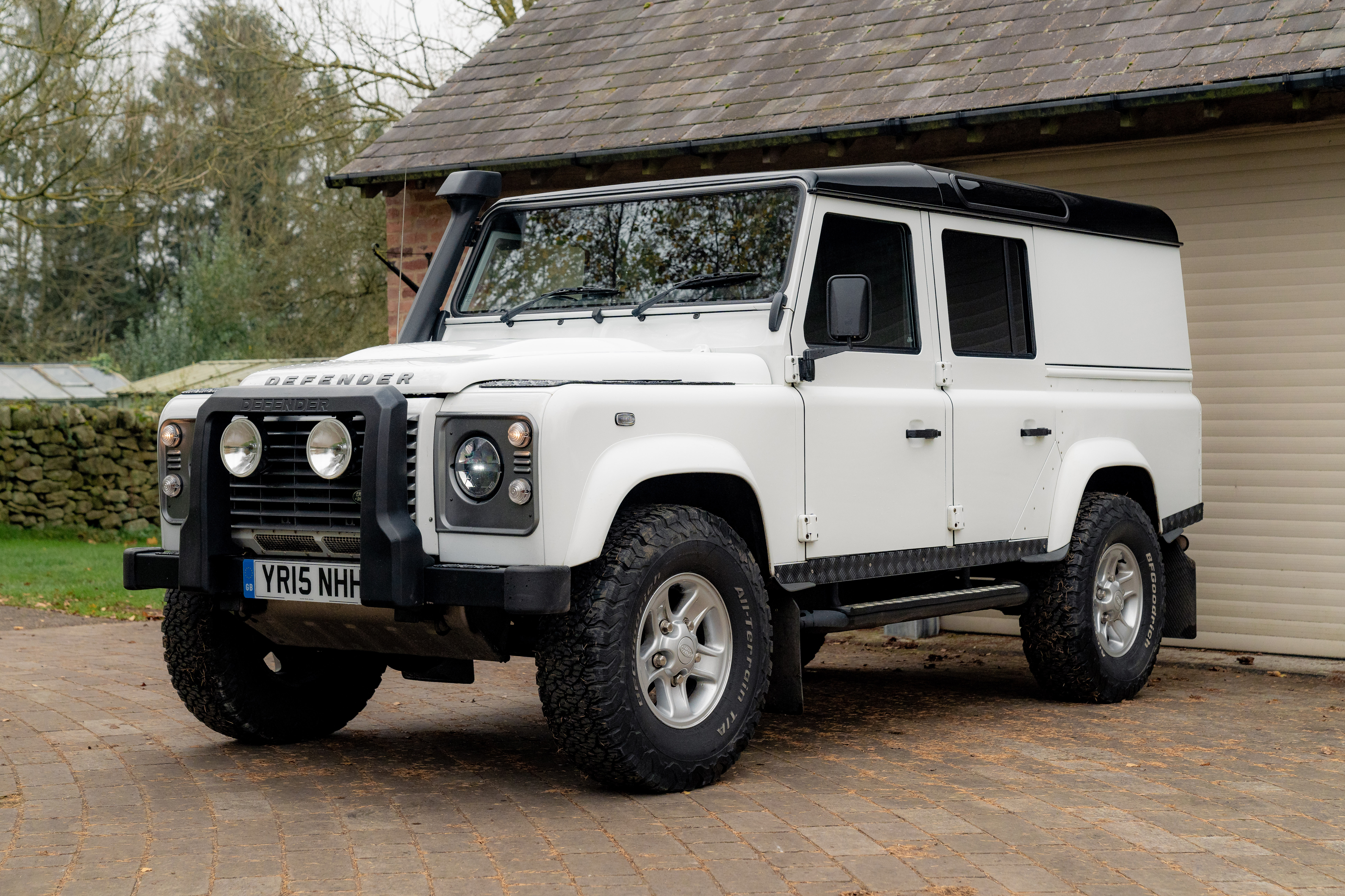 2015 Land Rover Defender 110 XS Utility