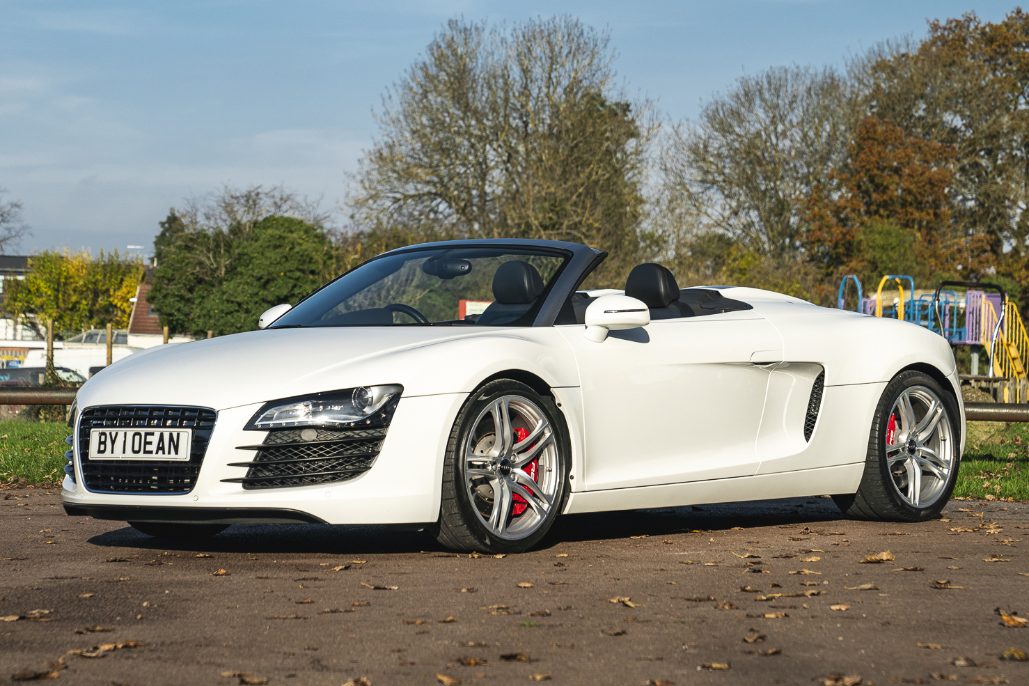 2011 Audi R8 V8 Spyder - Manual