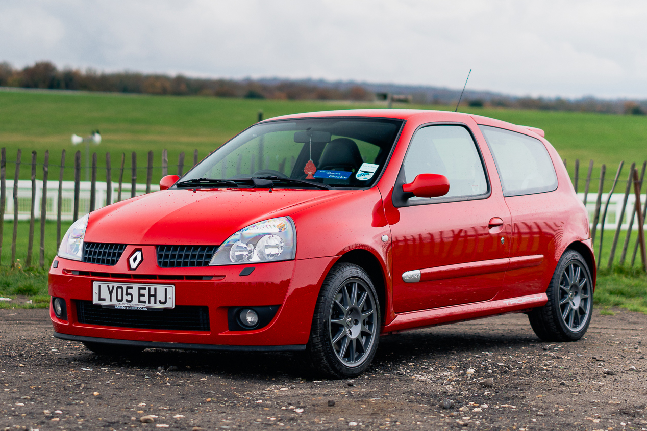 2005 Renaultsport Clio 182 Trophy - 1 Owner - 9,904 Miles