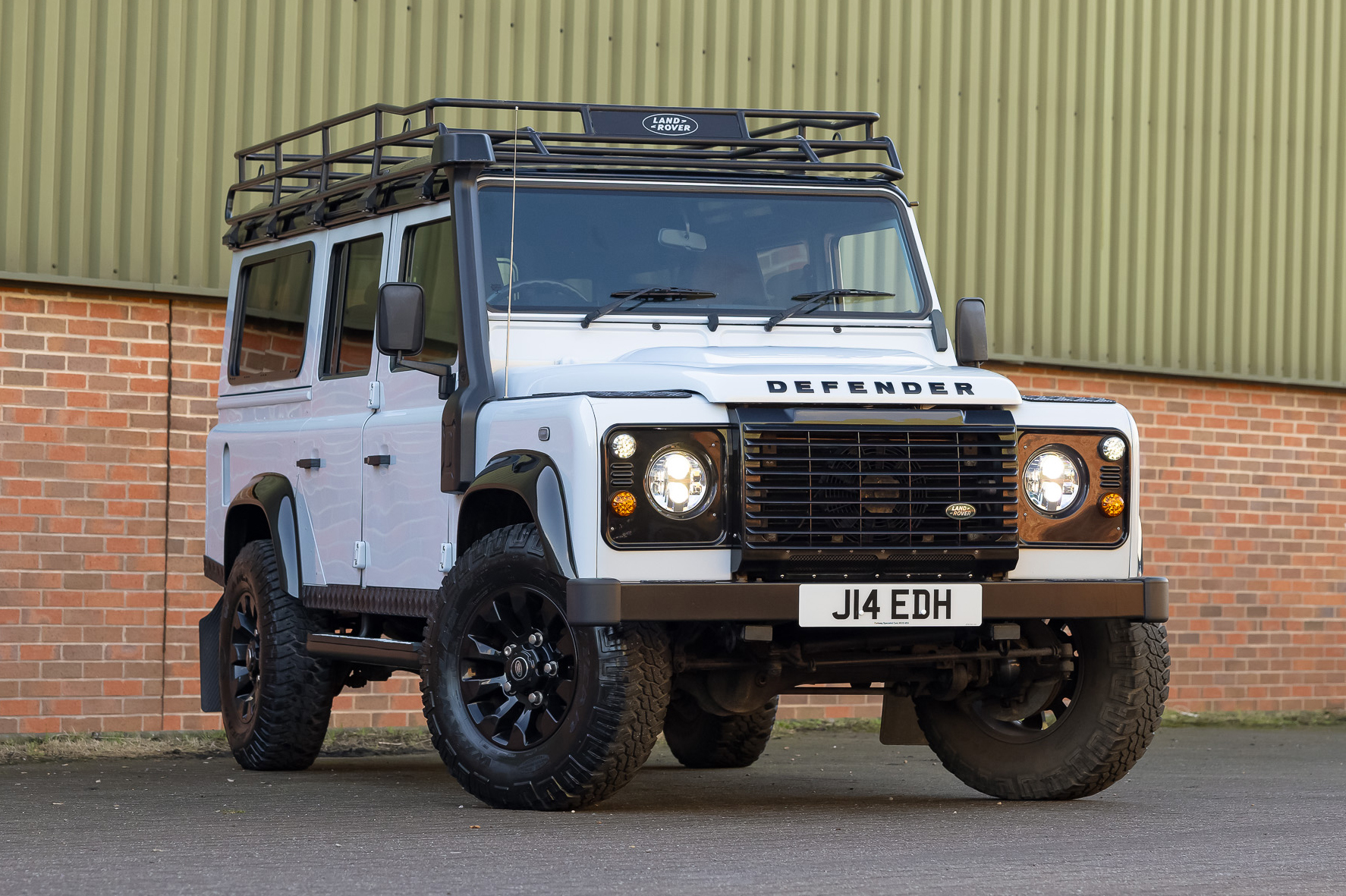 2015 Land Rover Defender 110 XS Landmark Edition