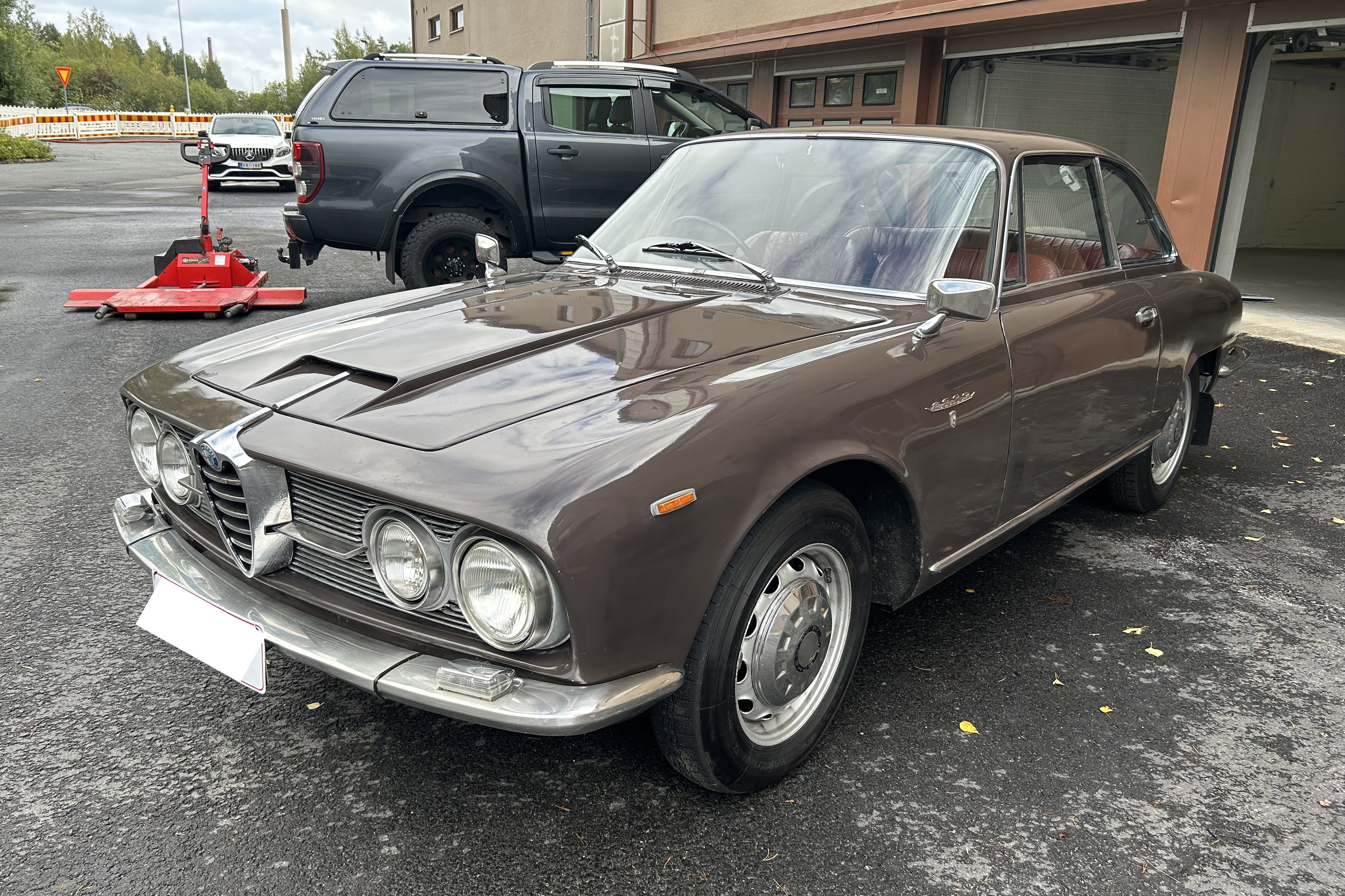 1964 Alfa Romeo 2600 Sprint - RHD