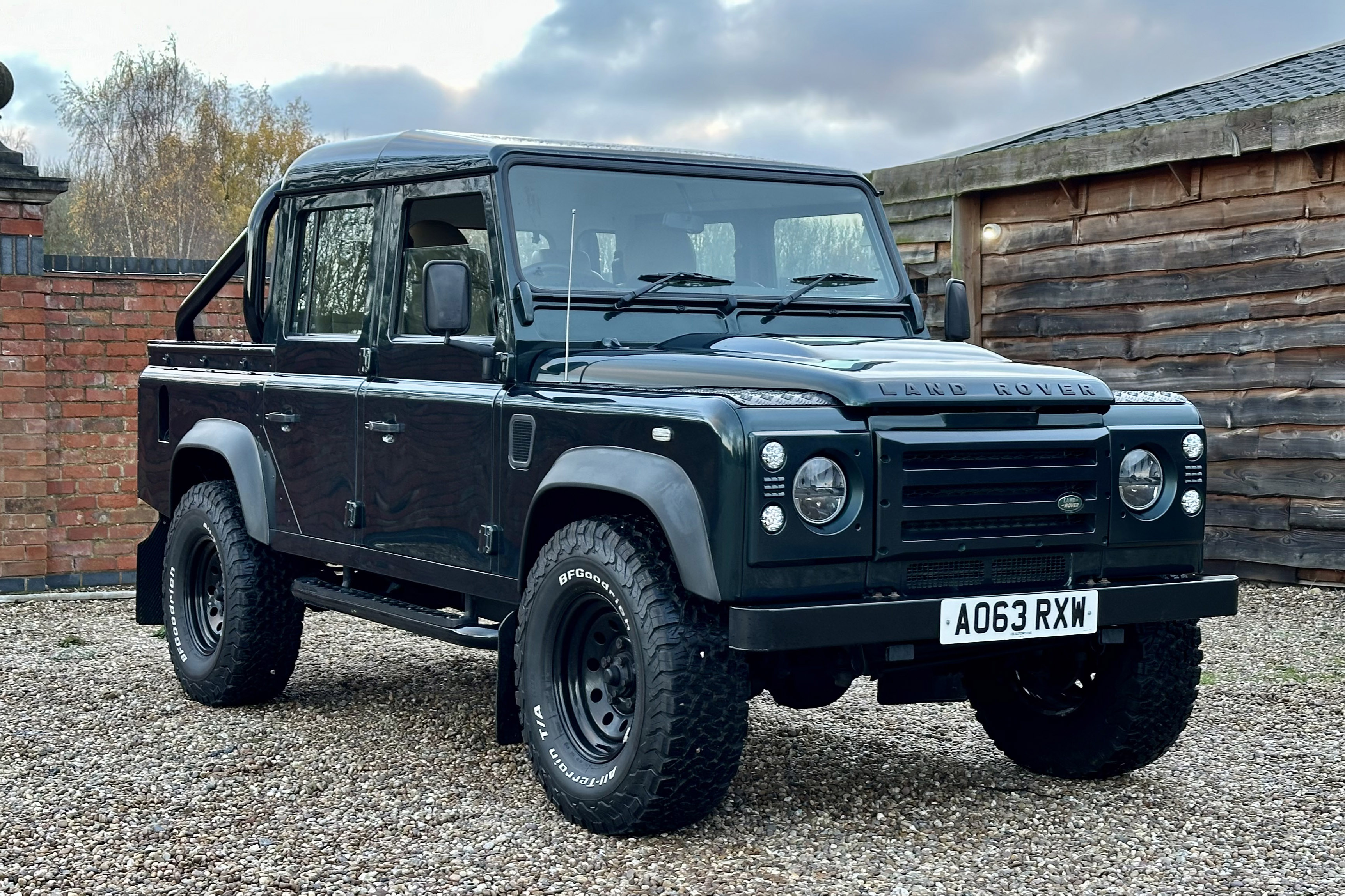 2013 Land Rover Defender 110 Double Cab Pick Up