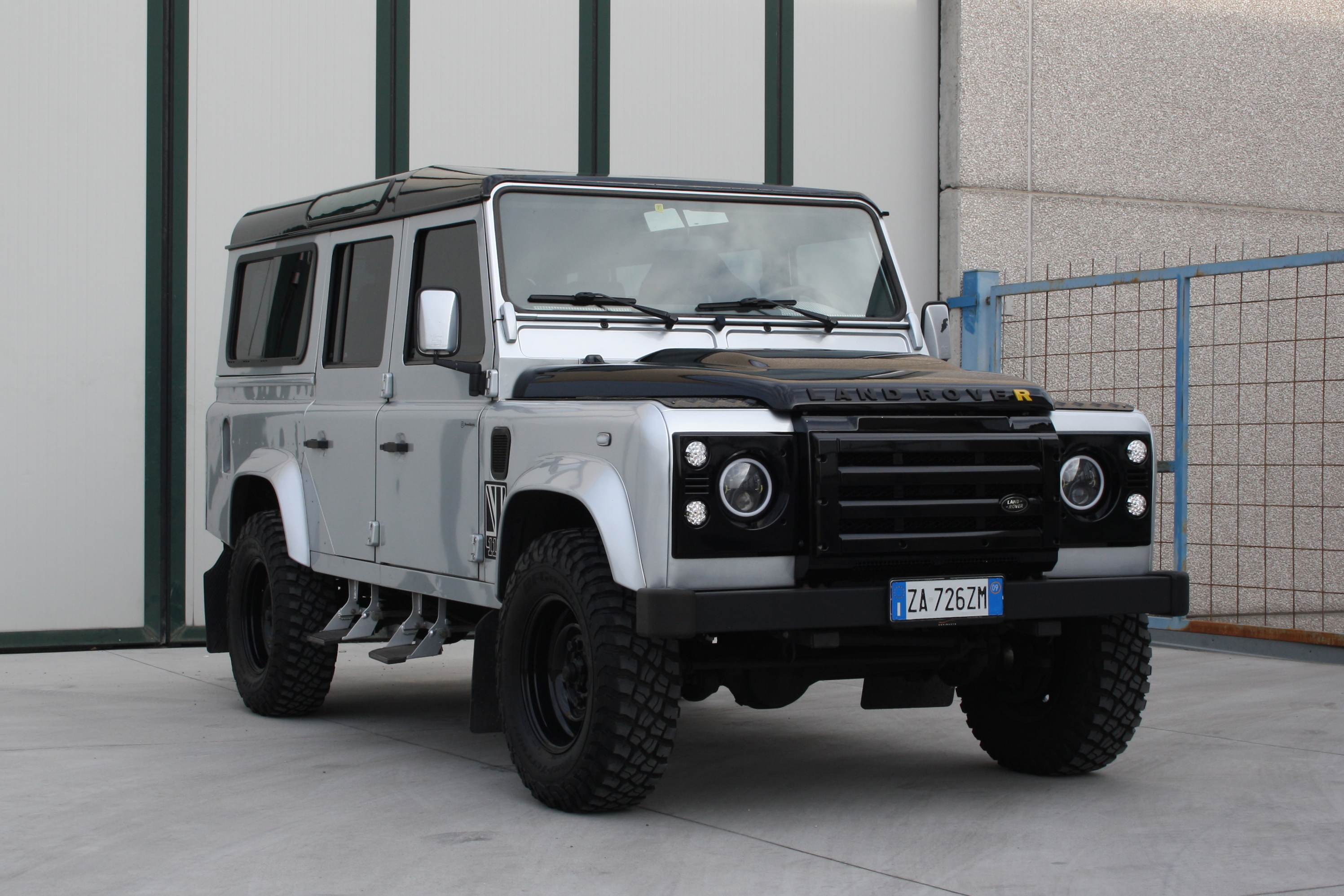 2009 Land Rover Defender 110