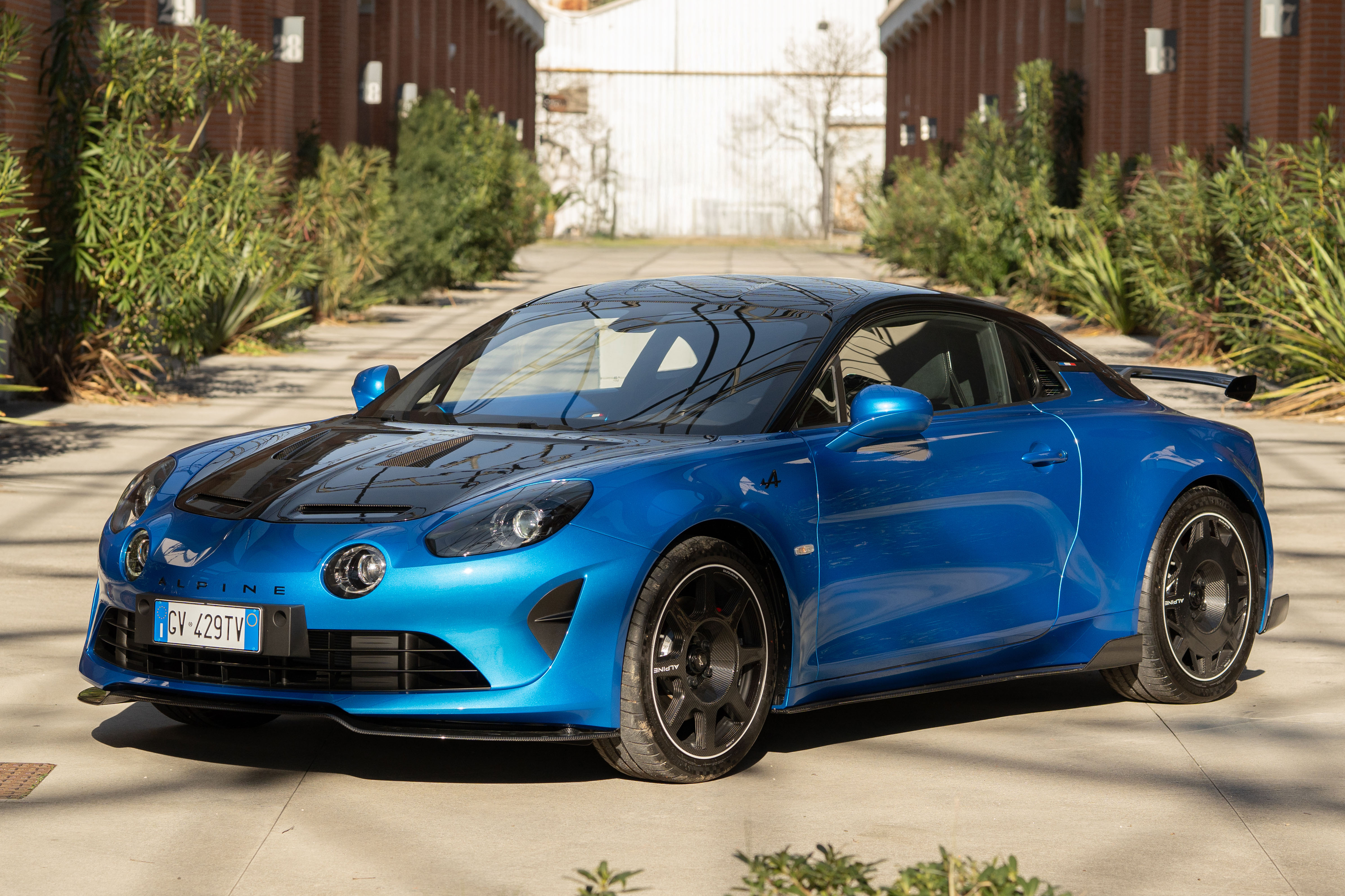 2024 Alpine A110 R - 36 Km - VAT Q