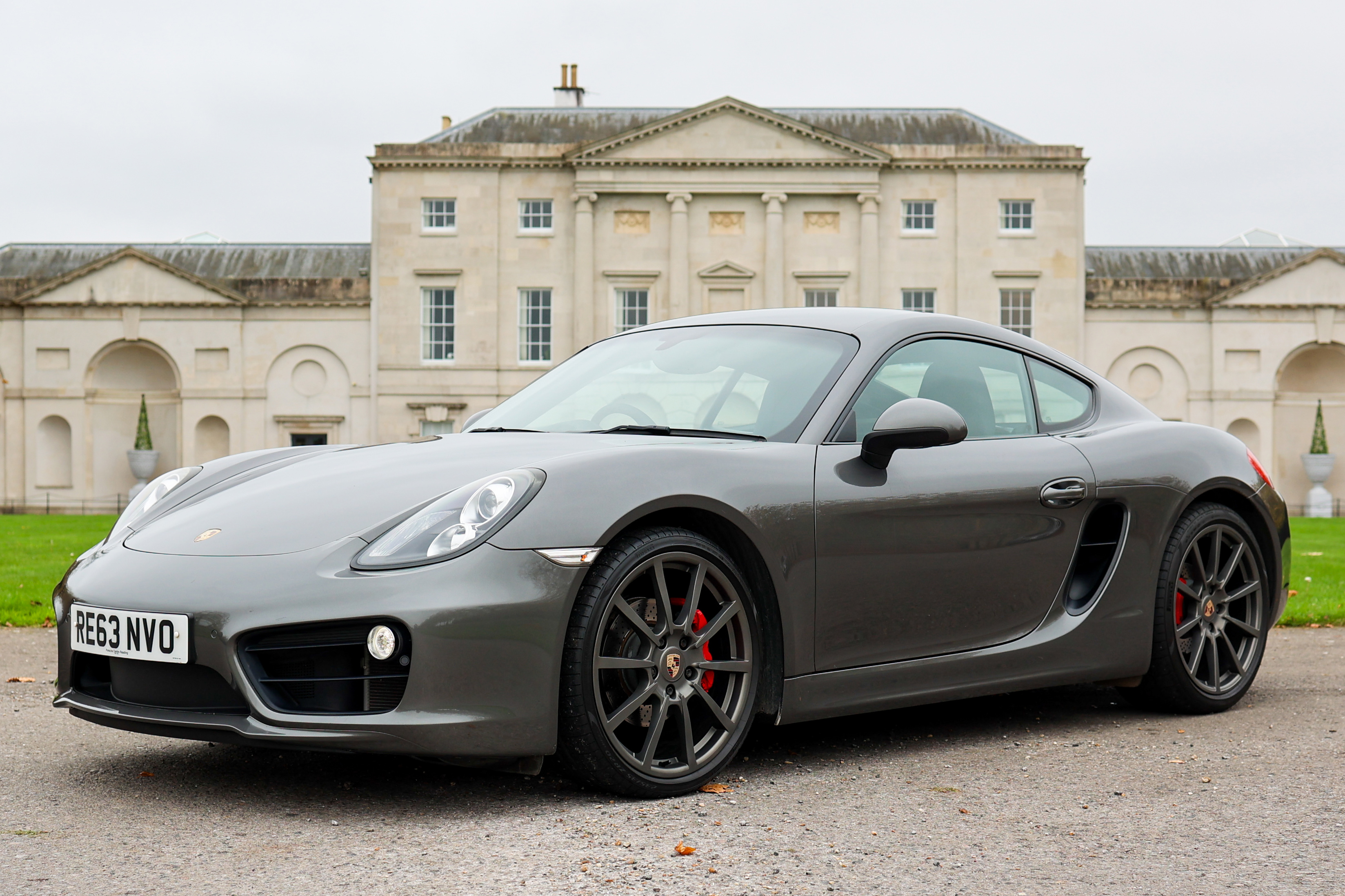 2013 Porsche (981) Cayman S