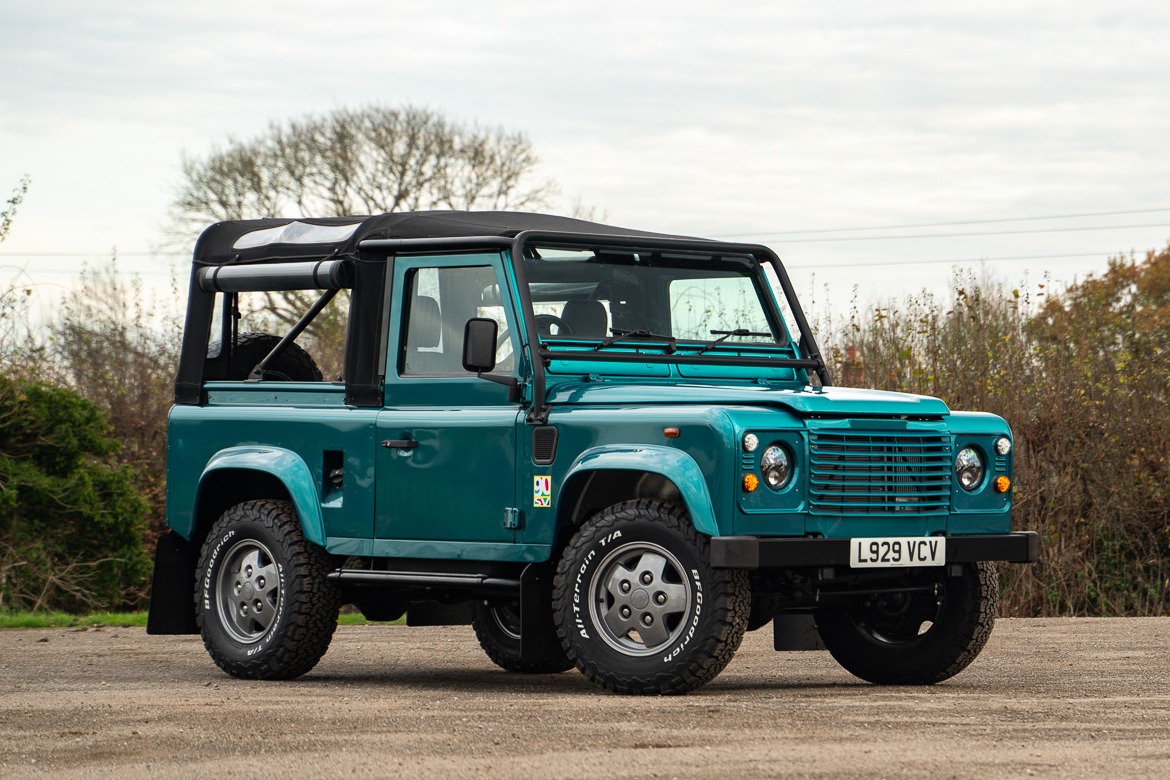 1994 Land Rover Defender 90 SV Edition - 1 of 90