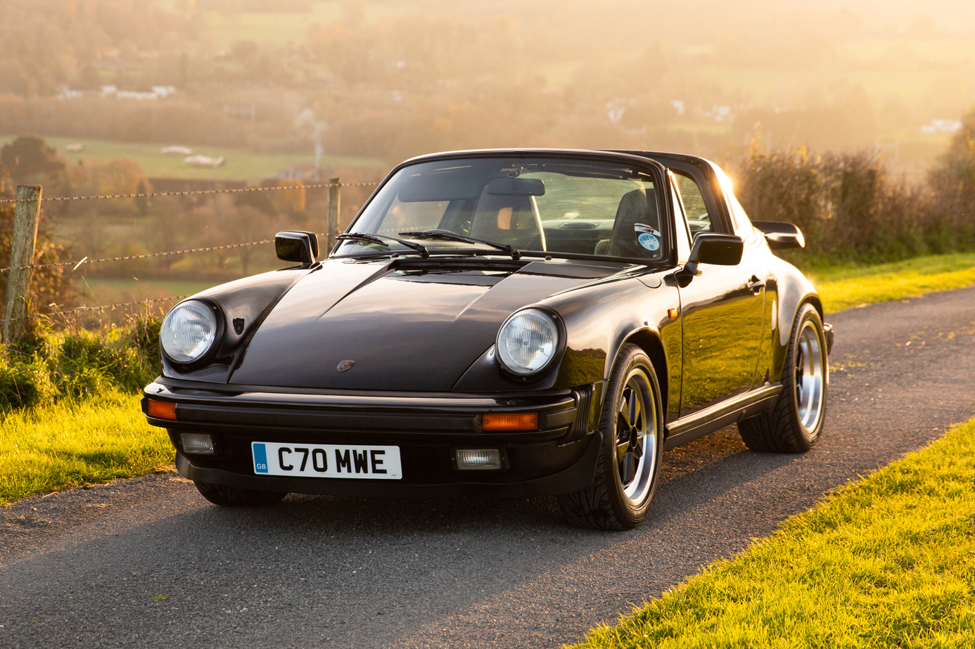 1986 Porsche 911 Carrera 3.2 Targa