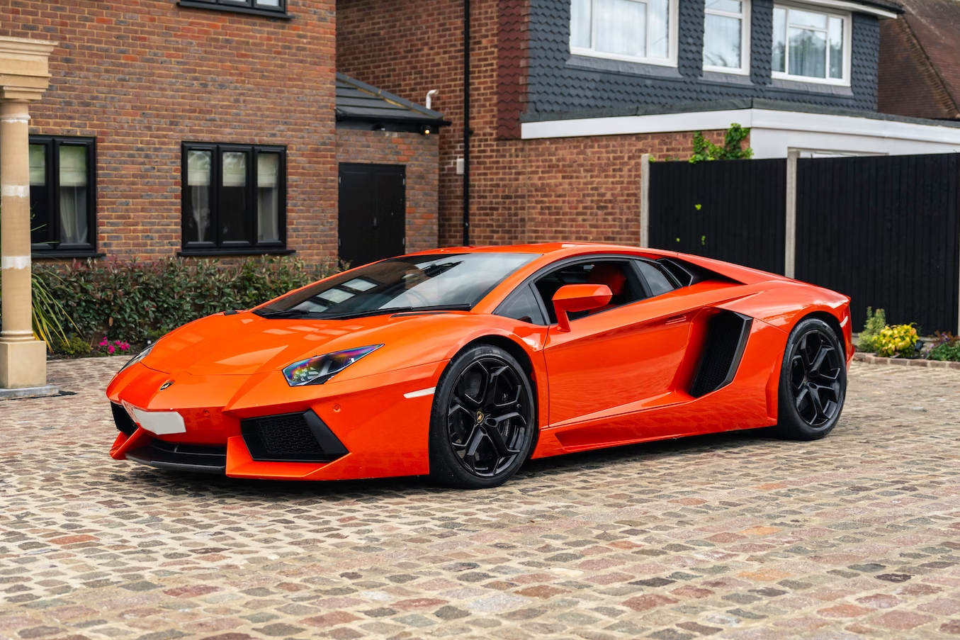 2012 Lamborghini Aventador LP700-4