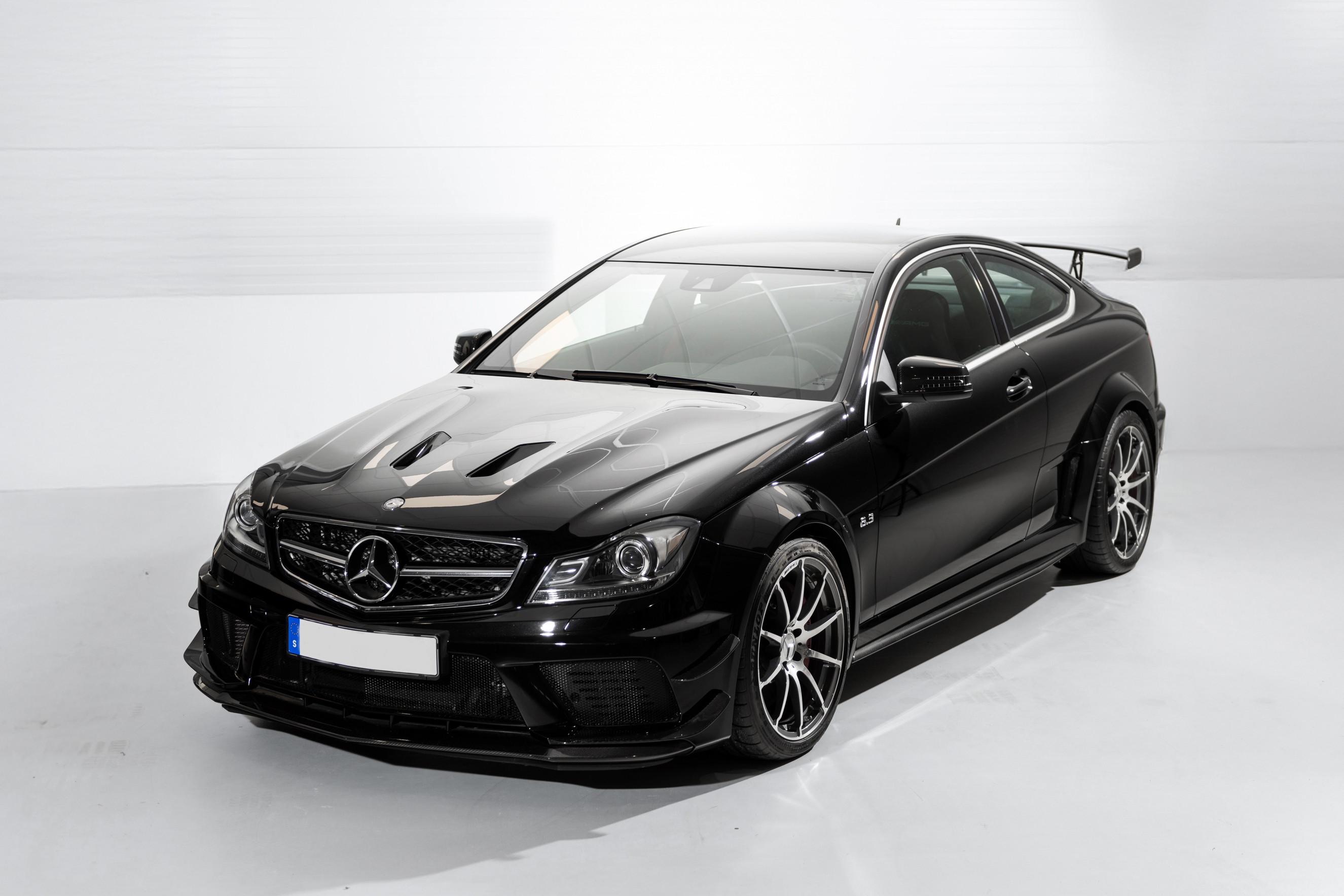 2012 Mercedes-Benz C63 AMG Black Series - 3,404 km