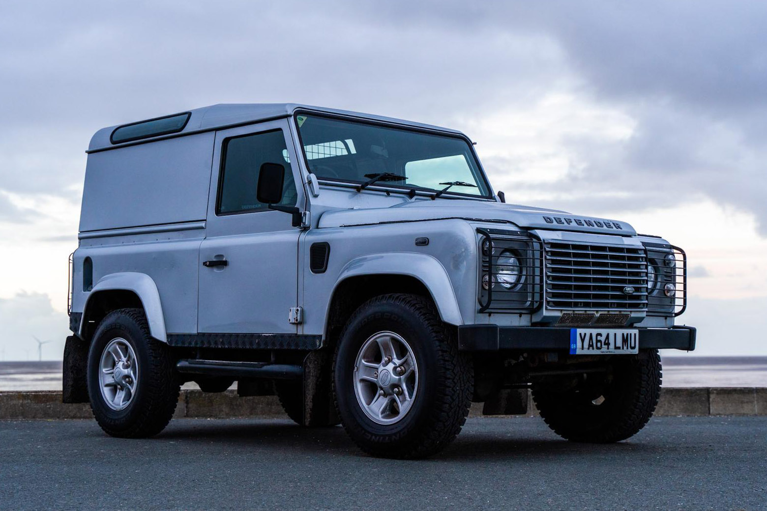 2015 Land Rover Defender 90 XS Hard Top