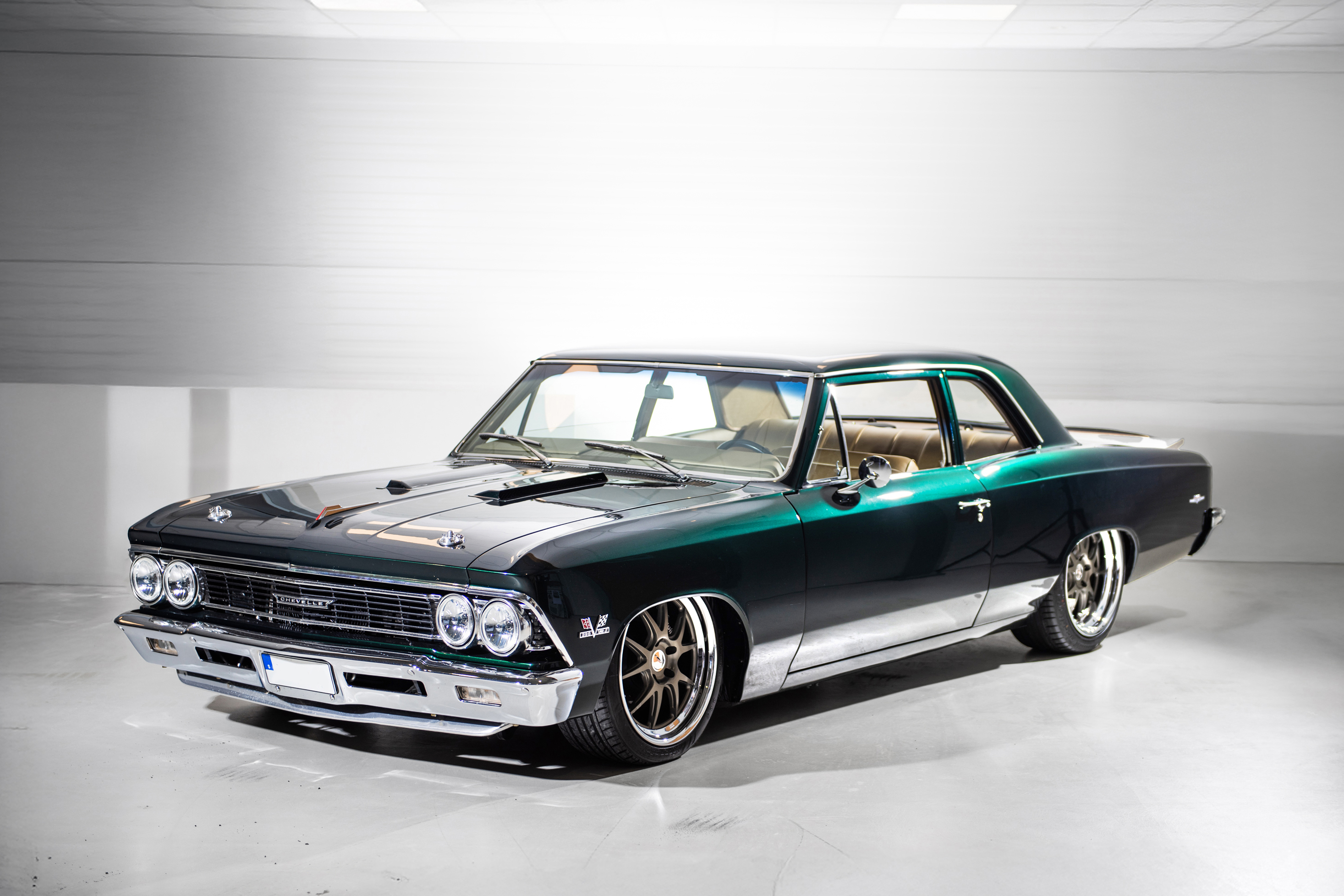 1966 Chevrolet Chevelle 300 Deluxe - Restomod