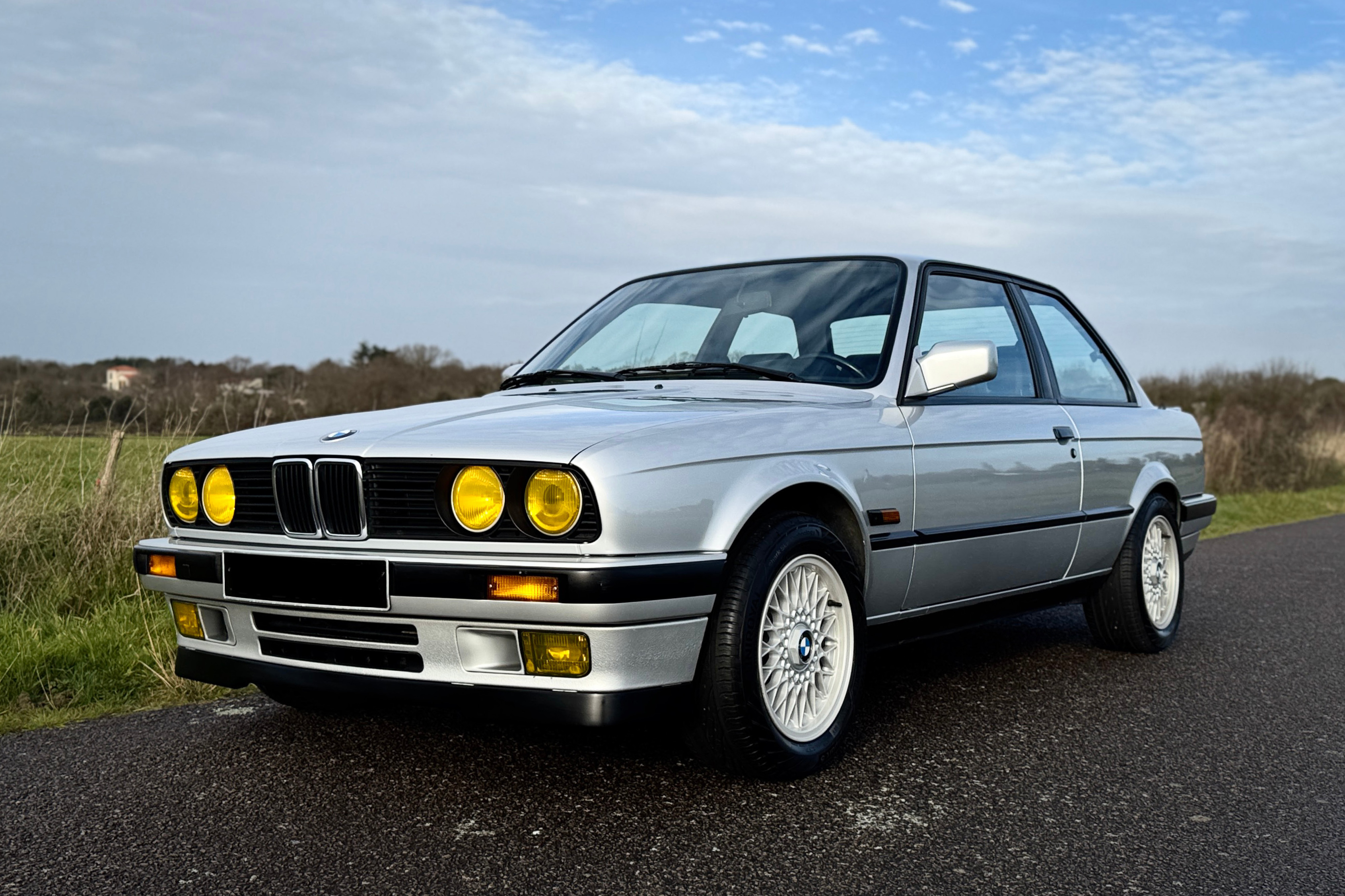 1990 BMW (E30) 325iS