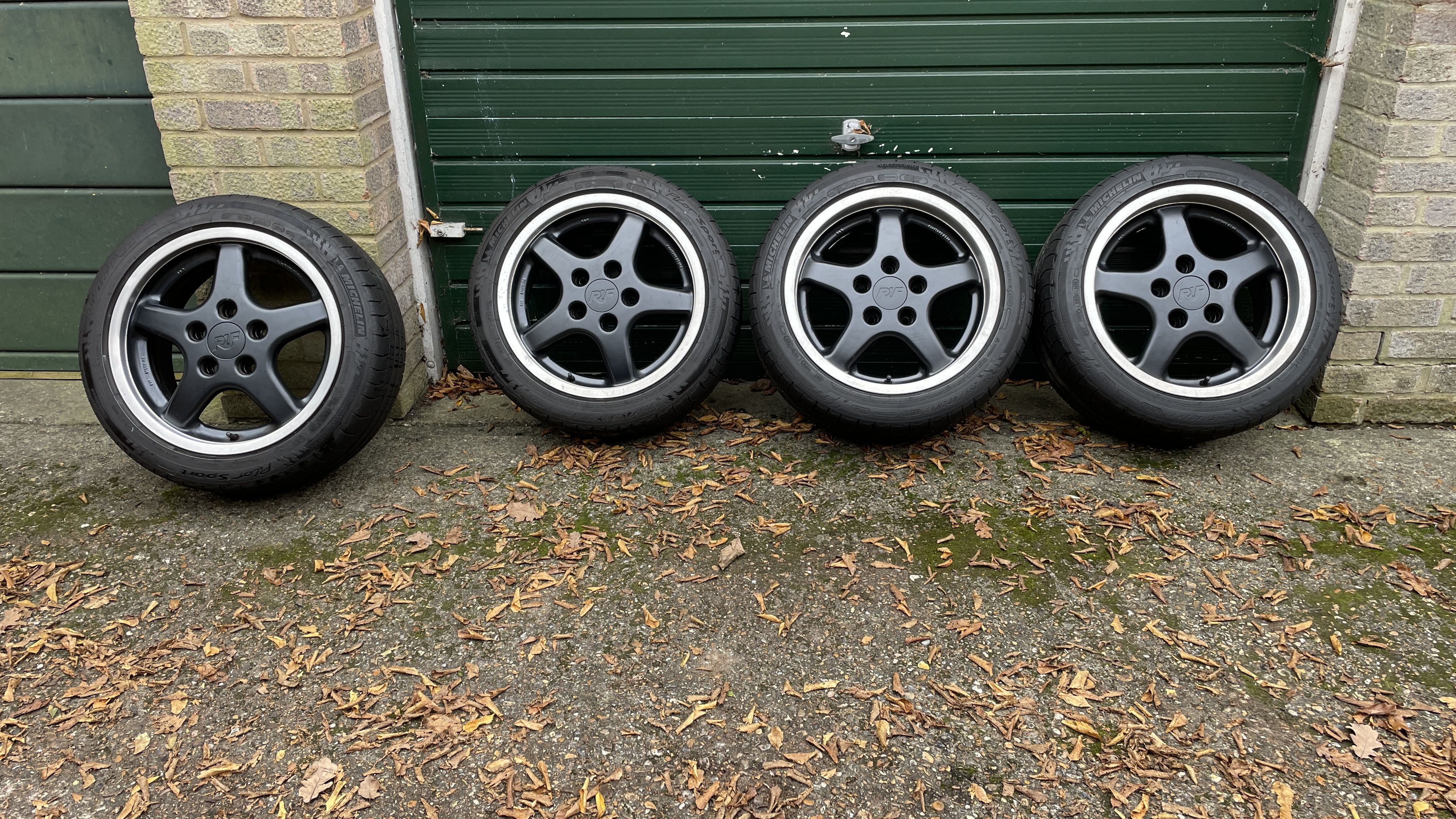 Ruf Speedline Wheels and Tyres for sale by auction in London