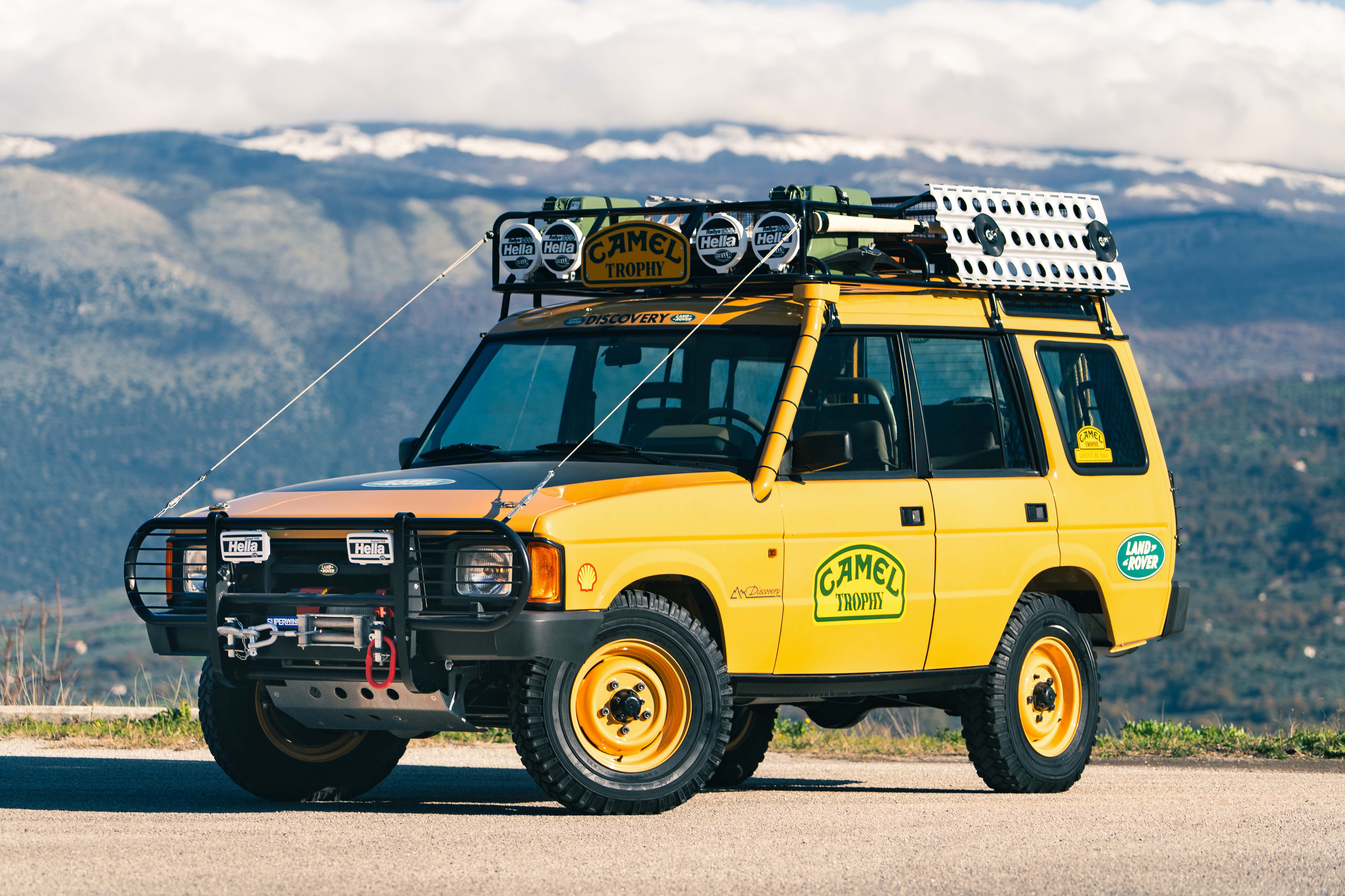 1991 Land Rover Discovery – Camel Trophy Tribute