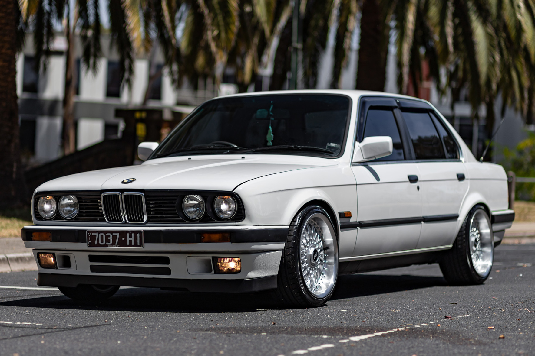 1989 BMW (E30) 318i