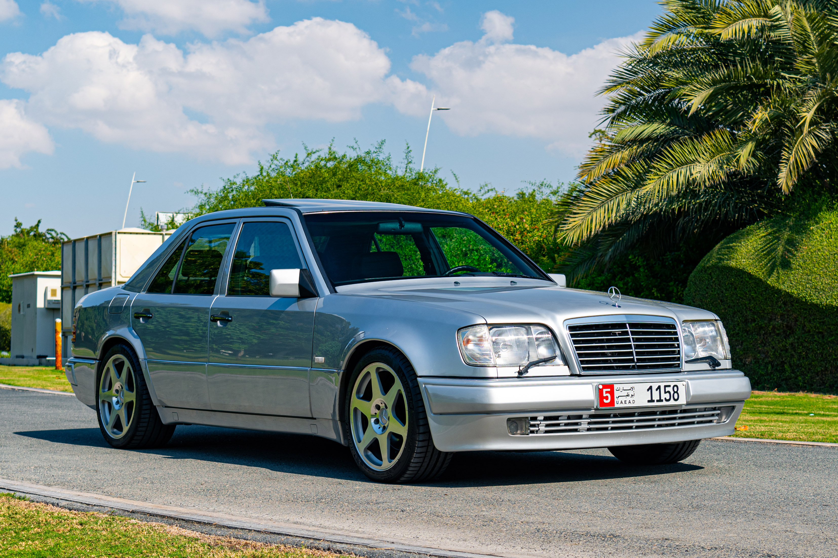 1995 Mercedes-Benz (W124) E500 Limited