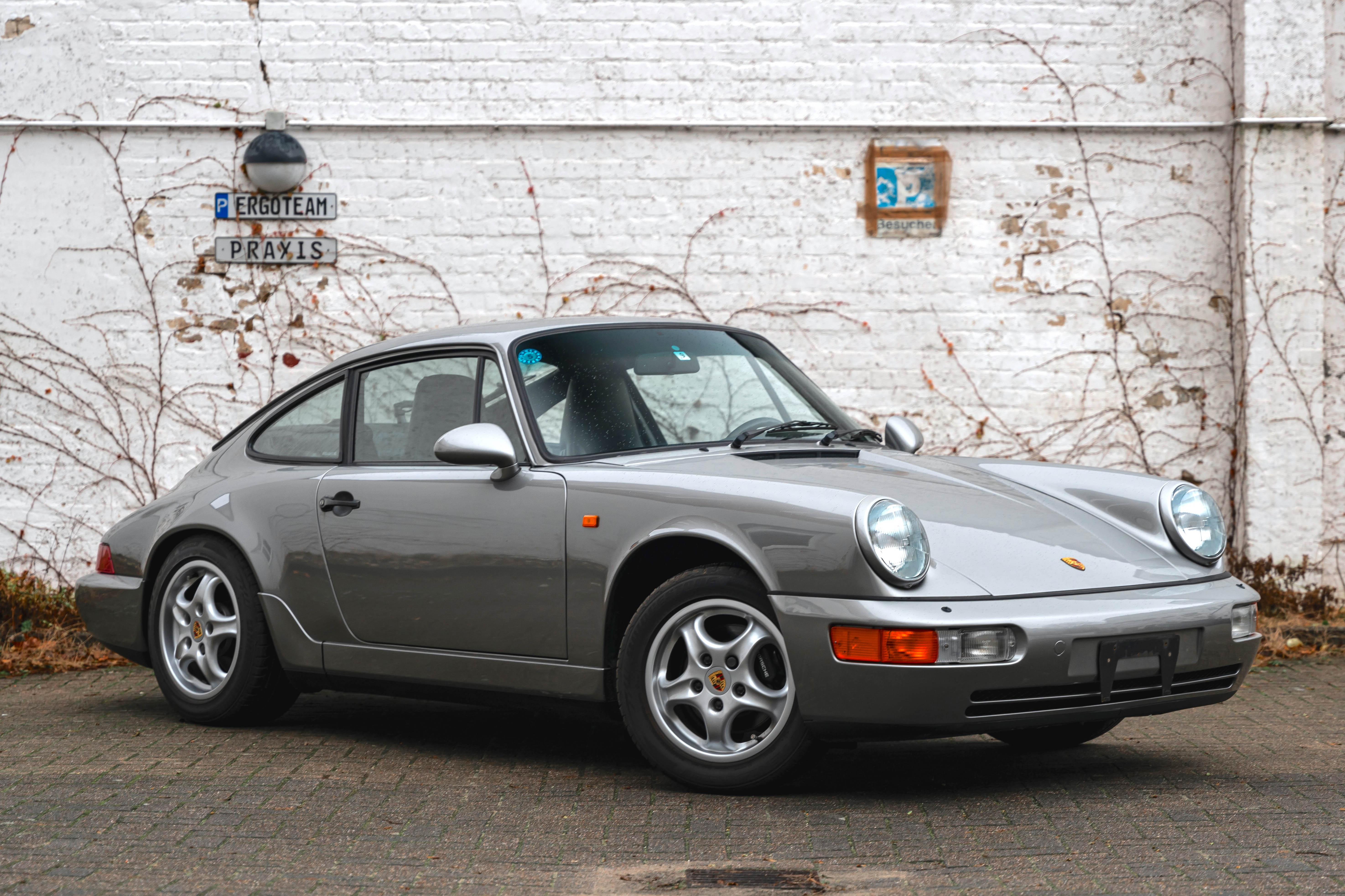 1991 Porsche 911 (964) Carrera 4