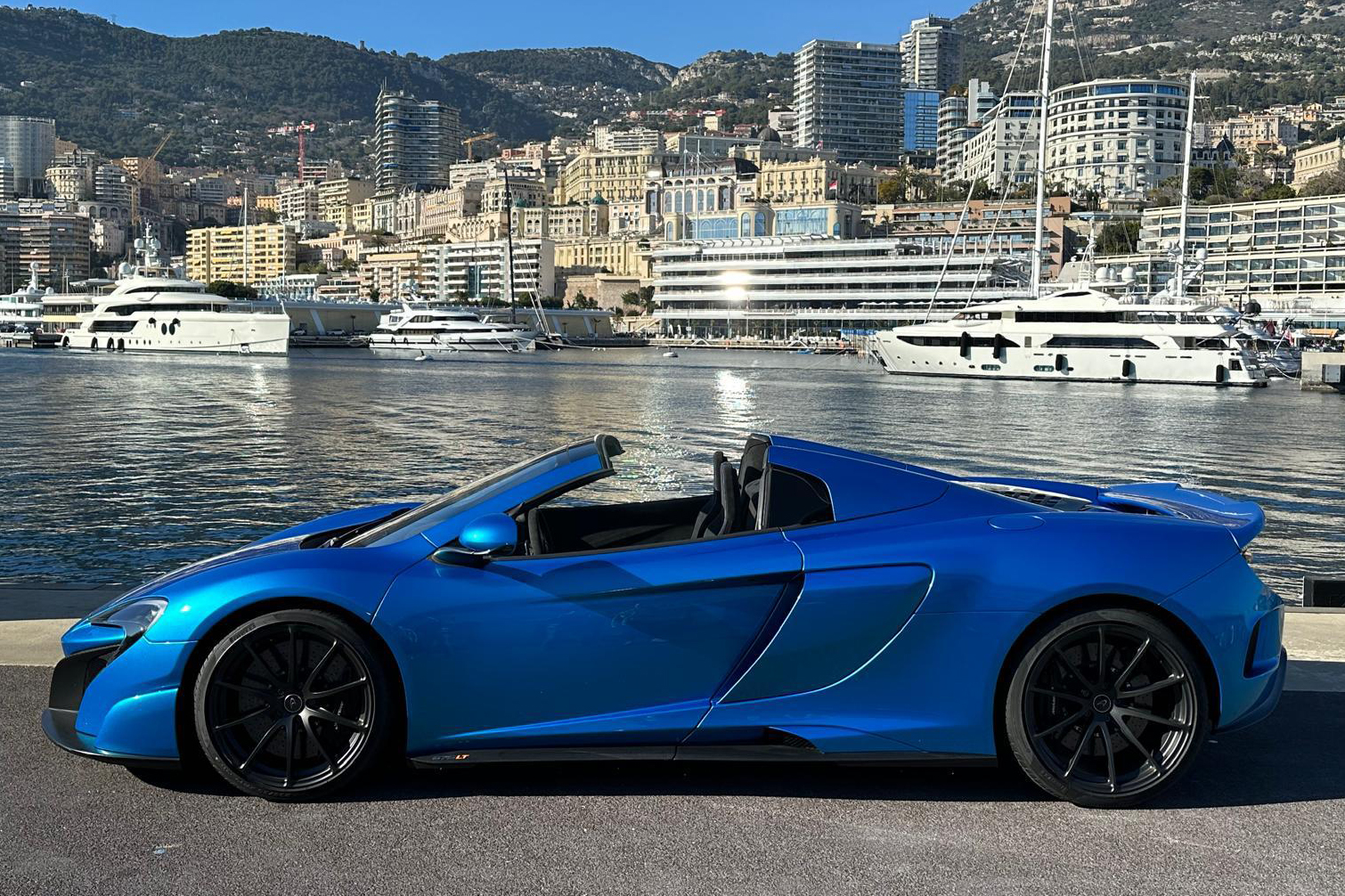 2016 McLaren 675LT