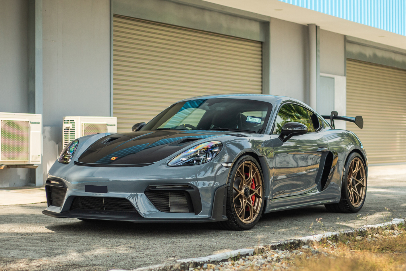 2023 Porsche 718 Cayman GT4 RS Weissach Pack