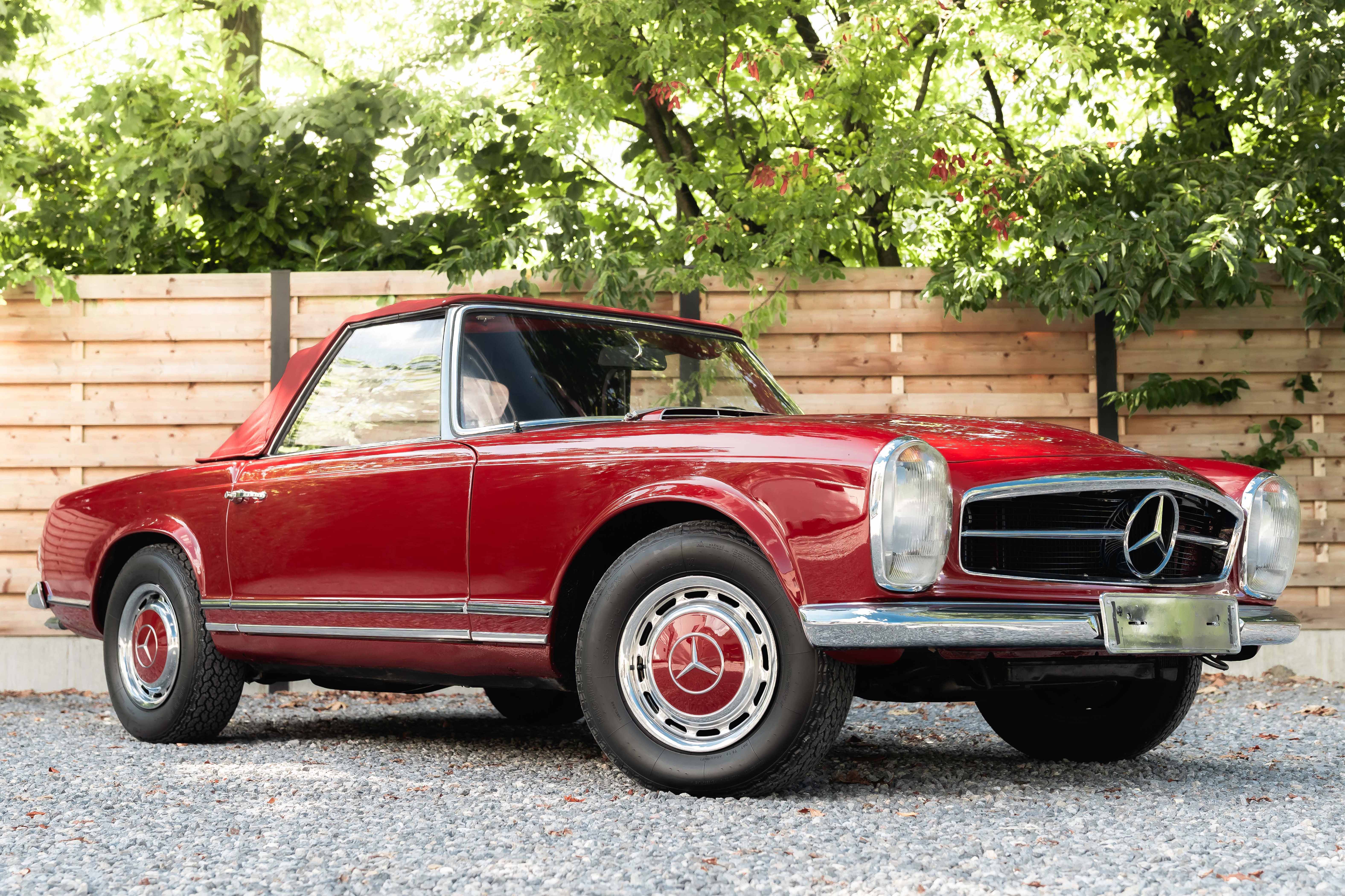 1970 Mercedes-Benz 280 SL Pagoda