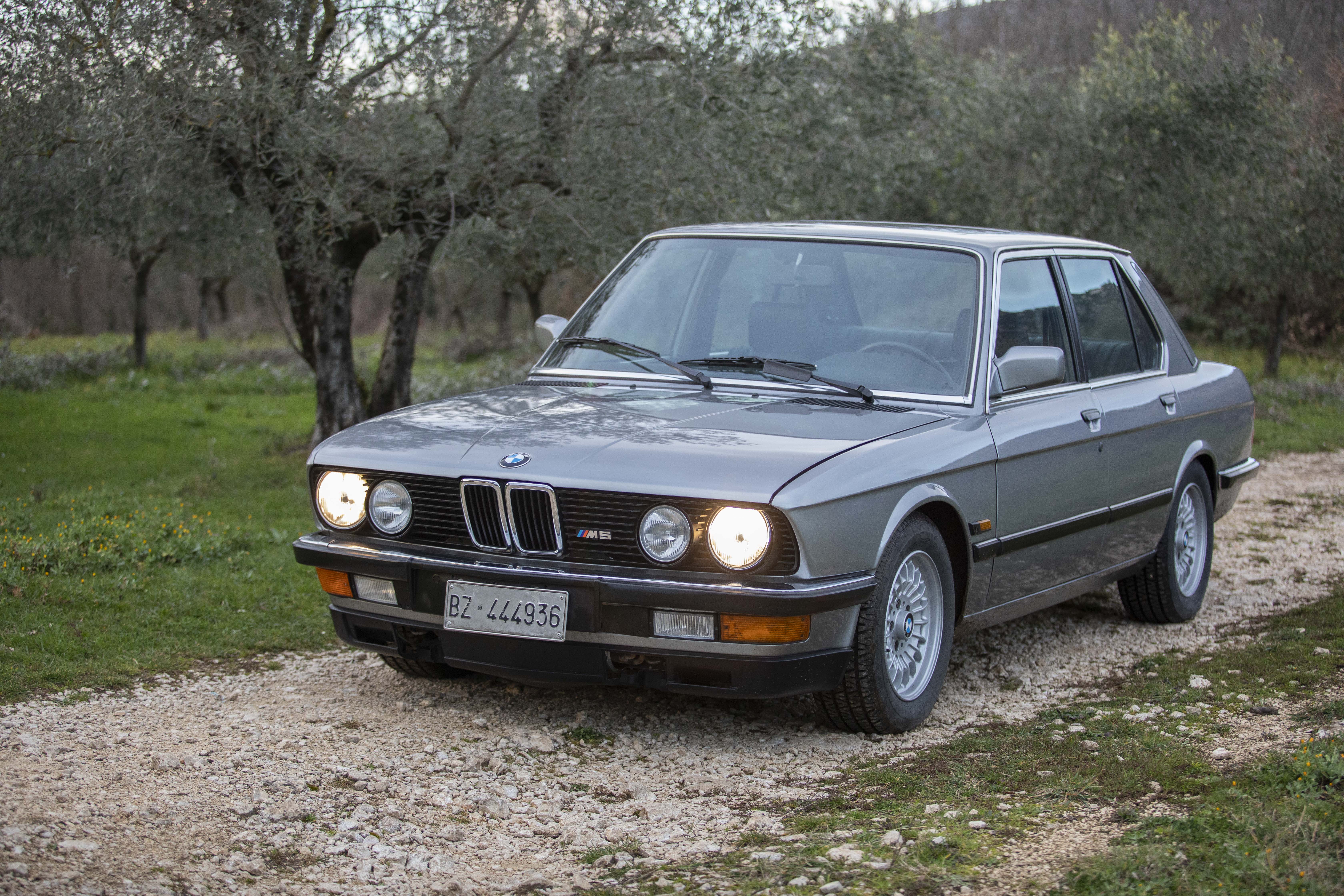 1985 BMW (E28) M5