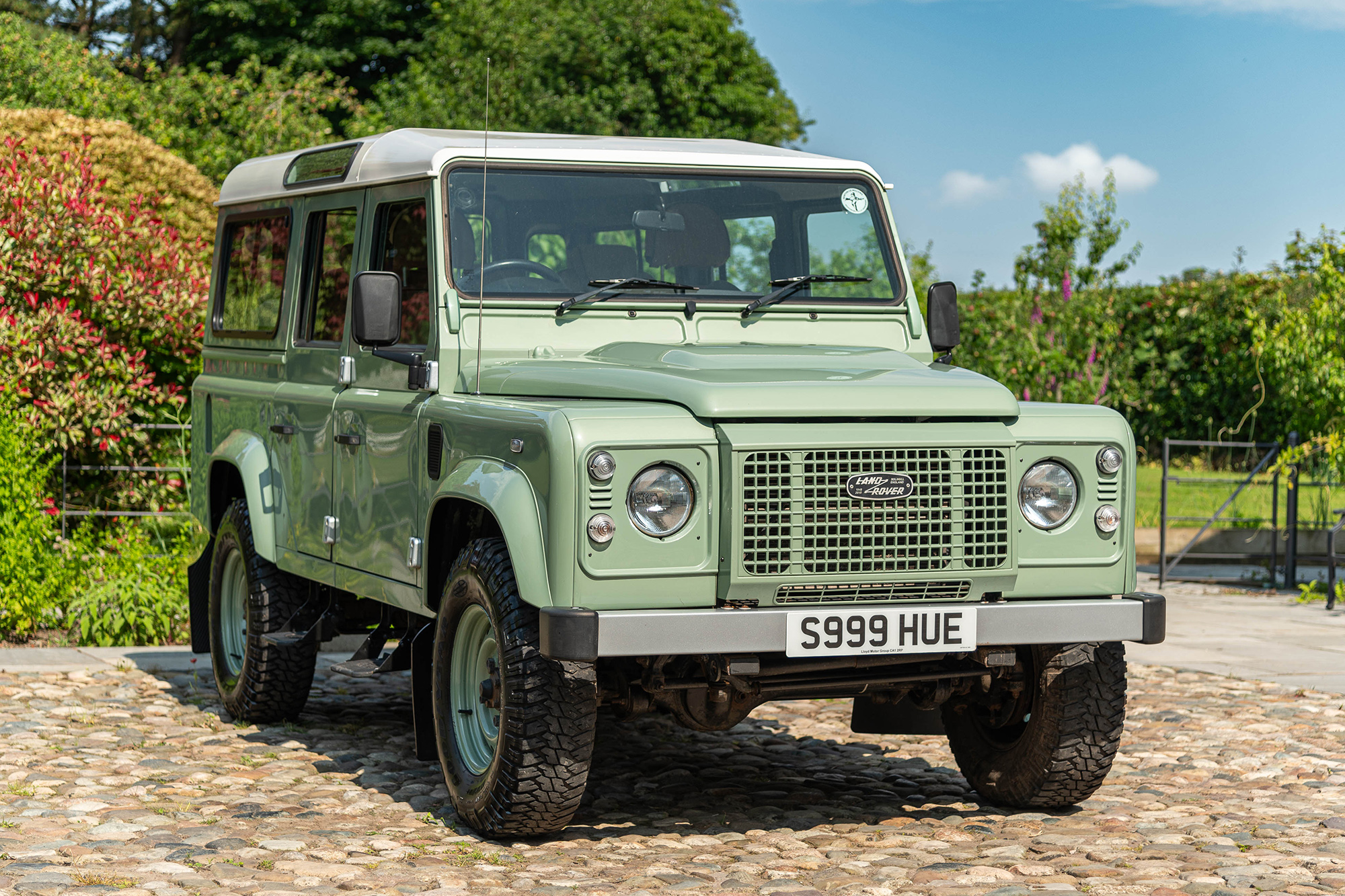 2016 Land Rover Defender 110 Heritage