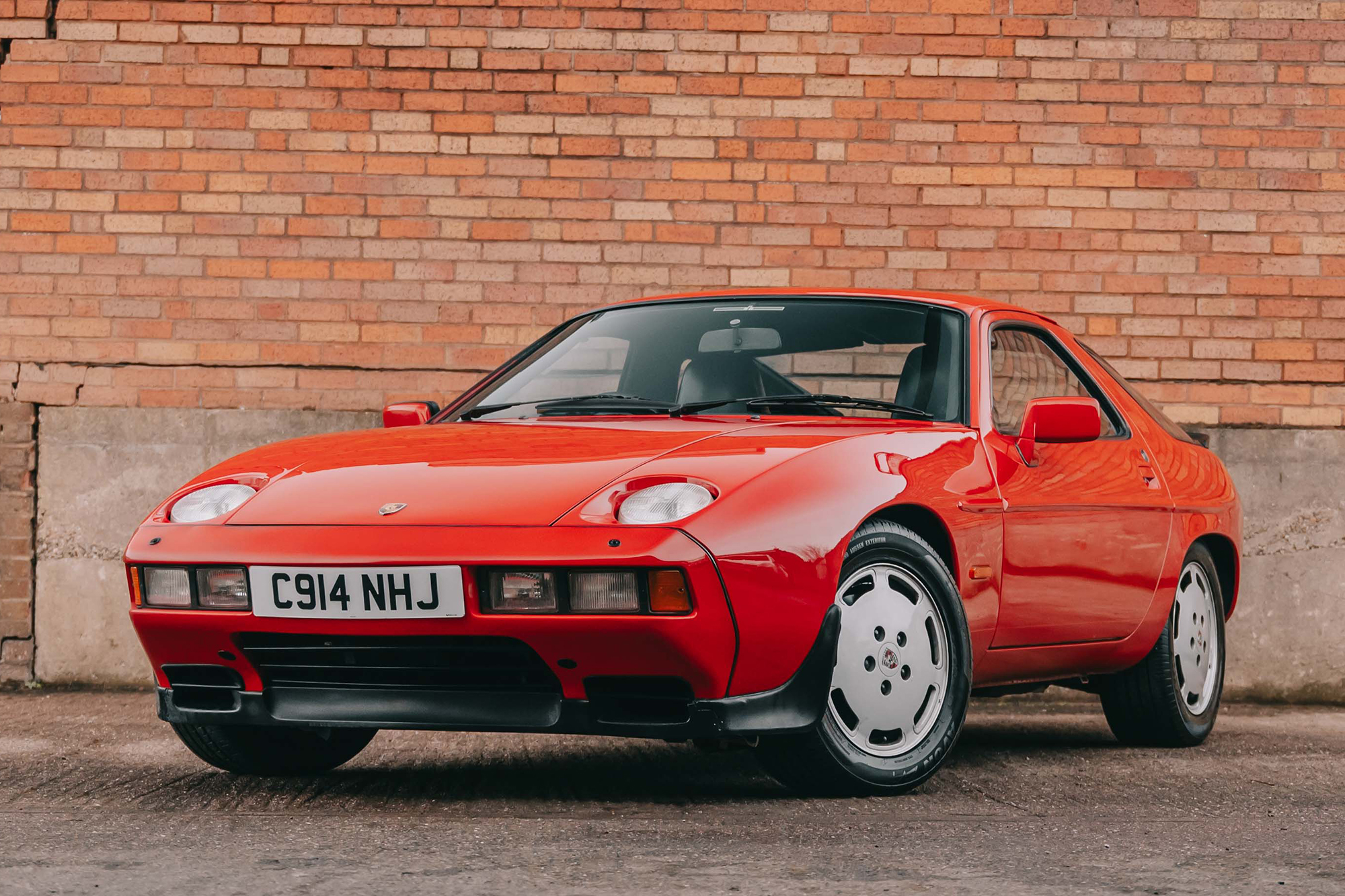 1986 Porsche 928 S2