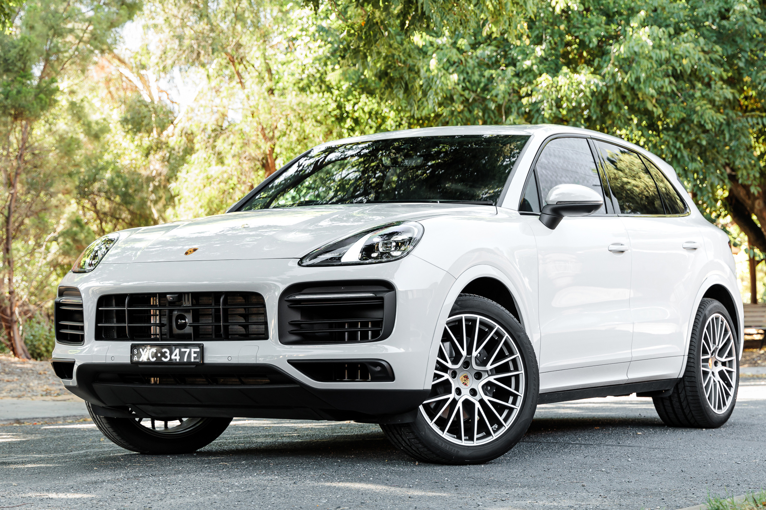 2023 Porsche Cayenne - Platinum Edition - 900 Km