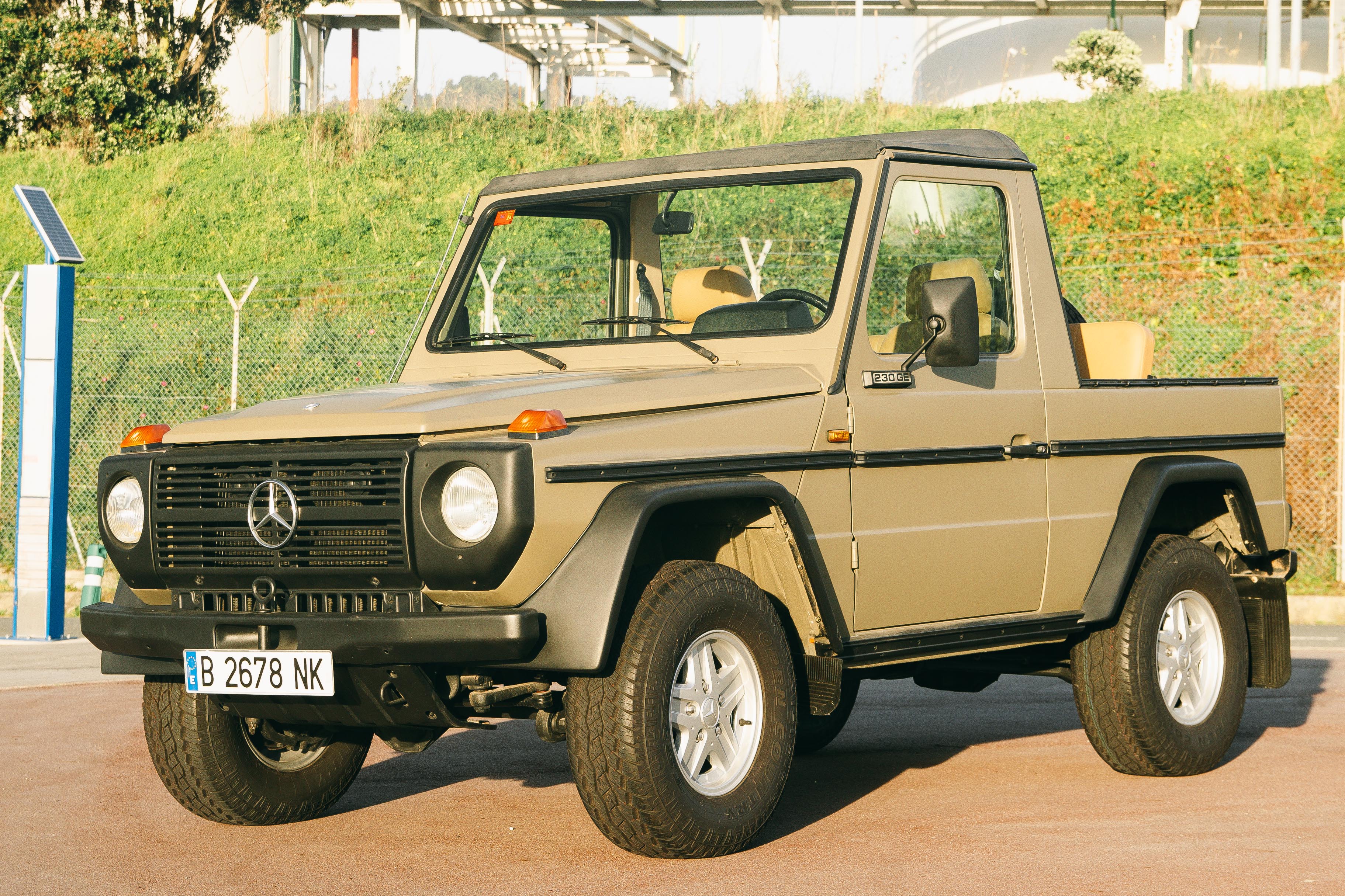 1985 Mercedes-Benz (W460) 230GE Cabriolet