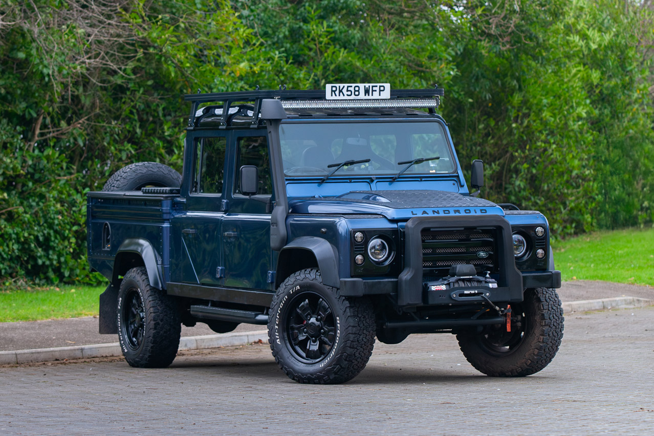 2009 Land Rover Defender 130 Double Cab Pick Up