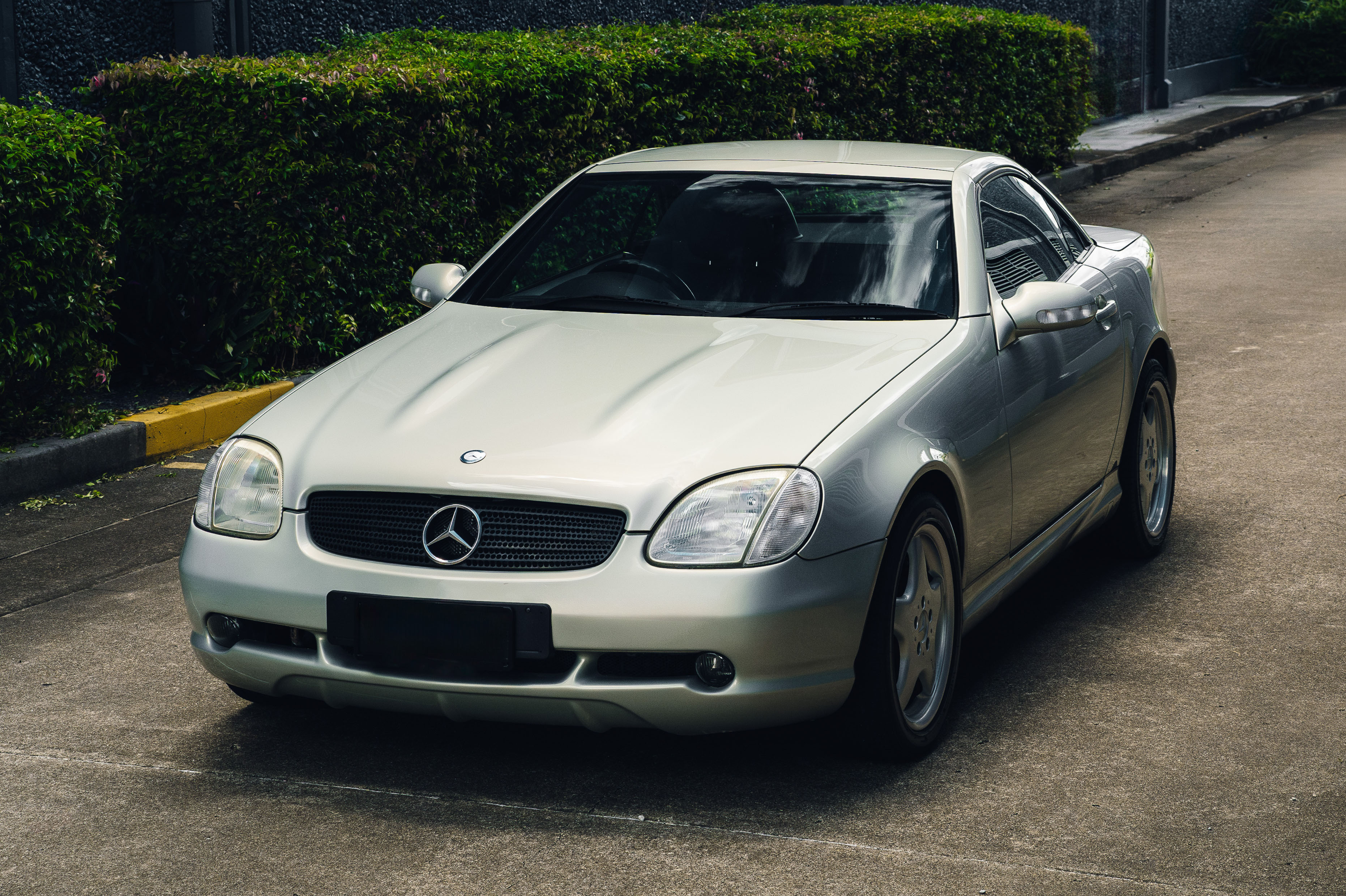 2000 Mercedes-Benz (R170) SLK 320